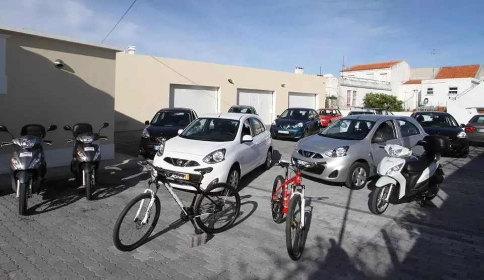 Day in Costa & Isaias Apartamentos