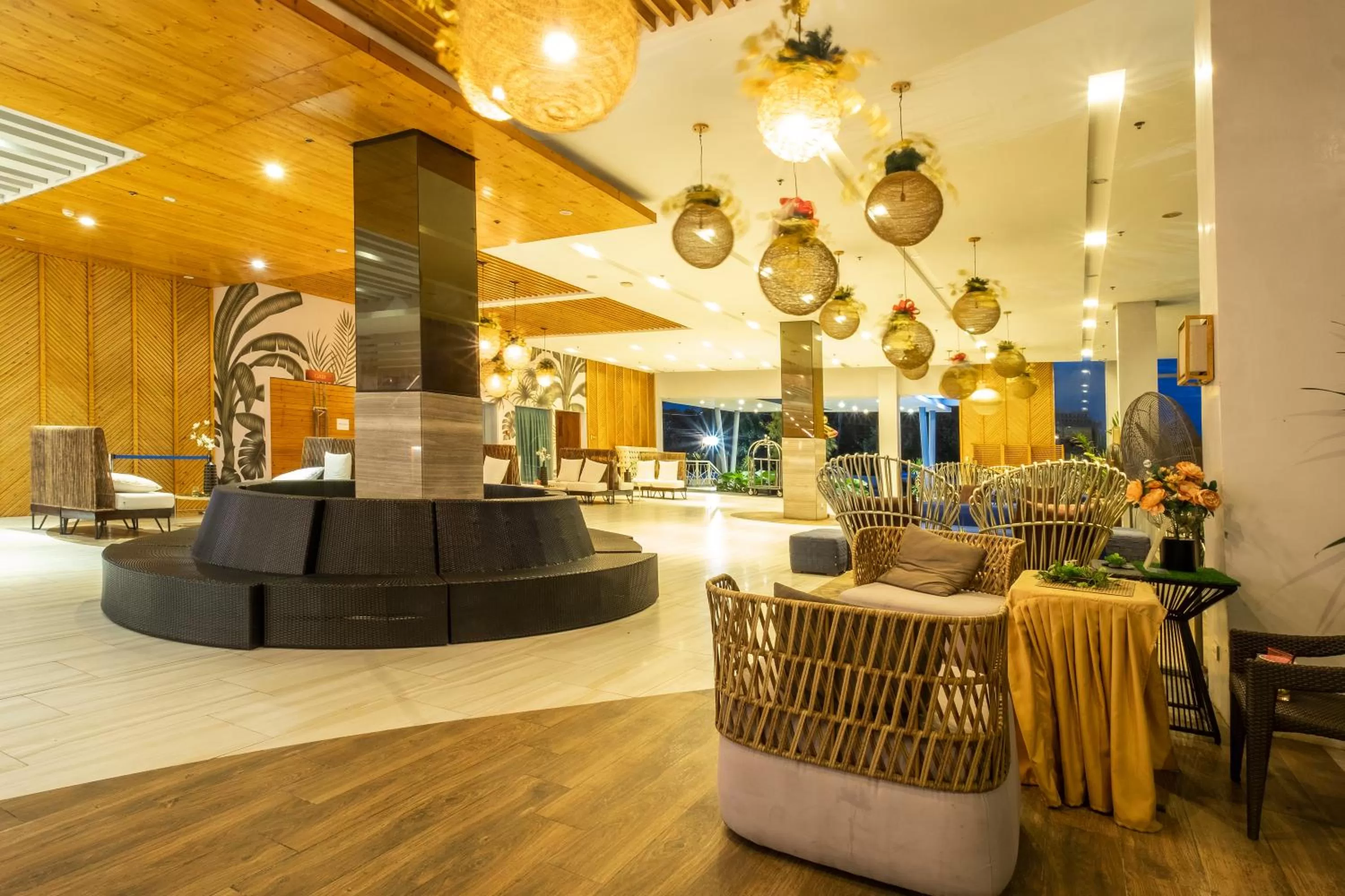 Lobby or reception in Solea Mactan Resort