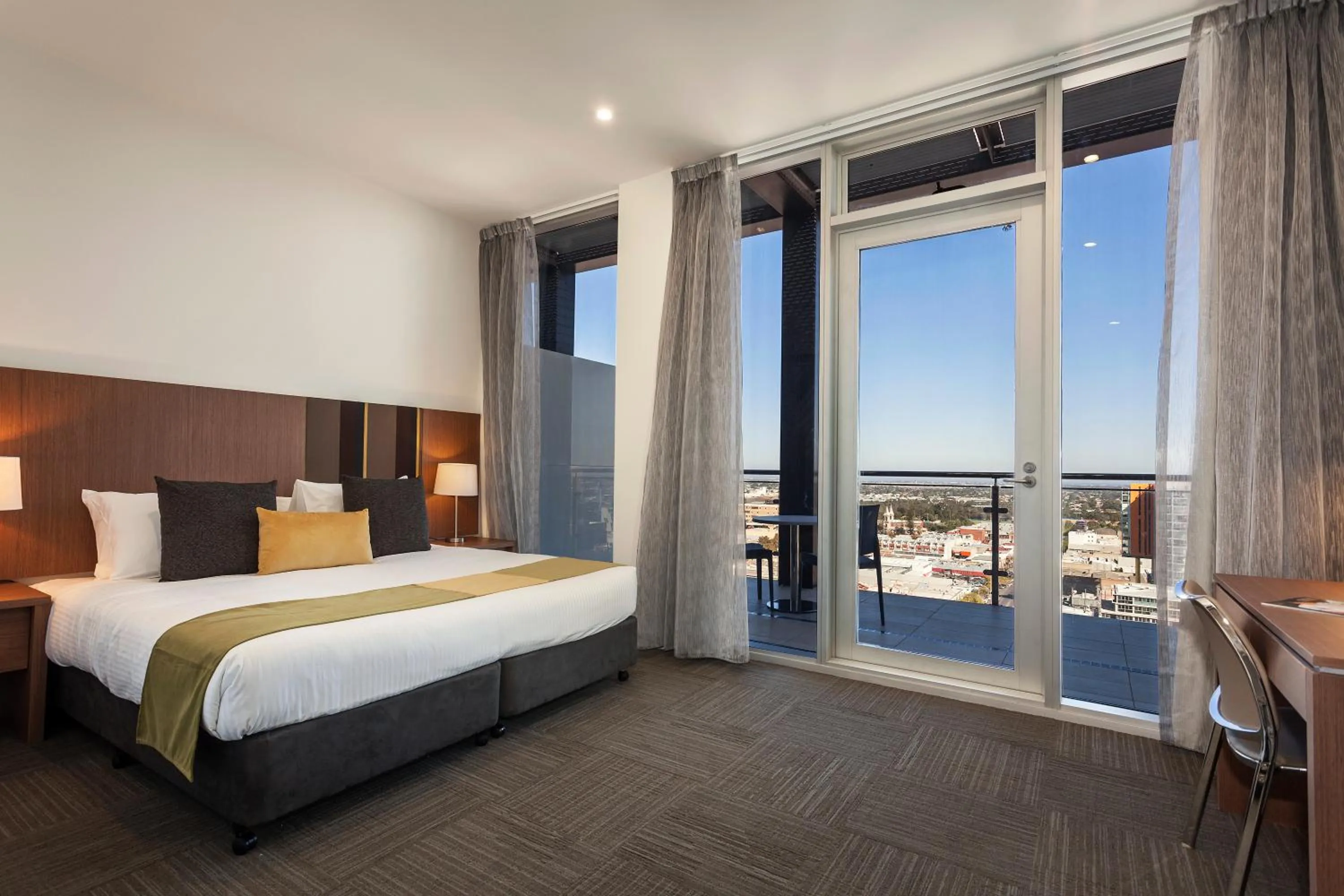 Bed in Quest on Franklin