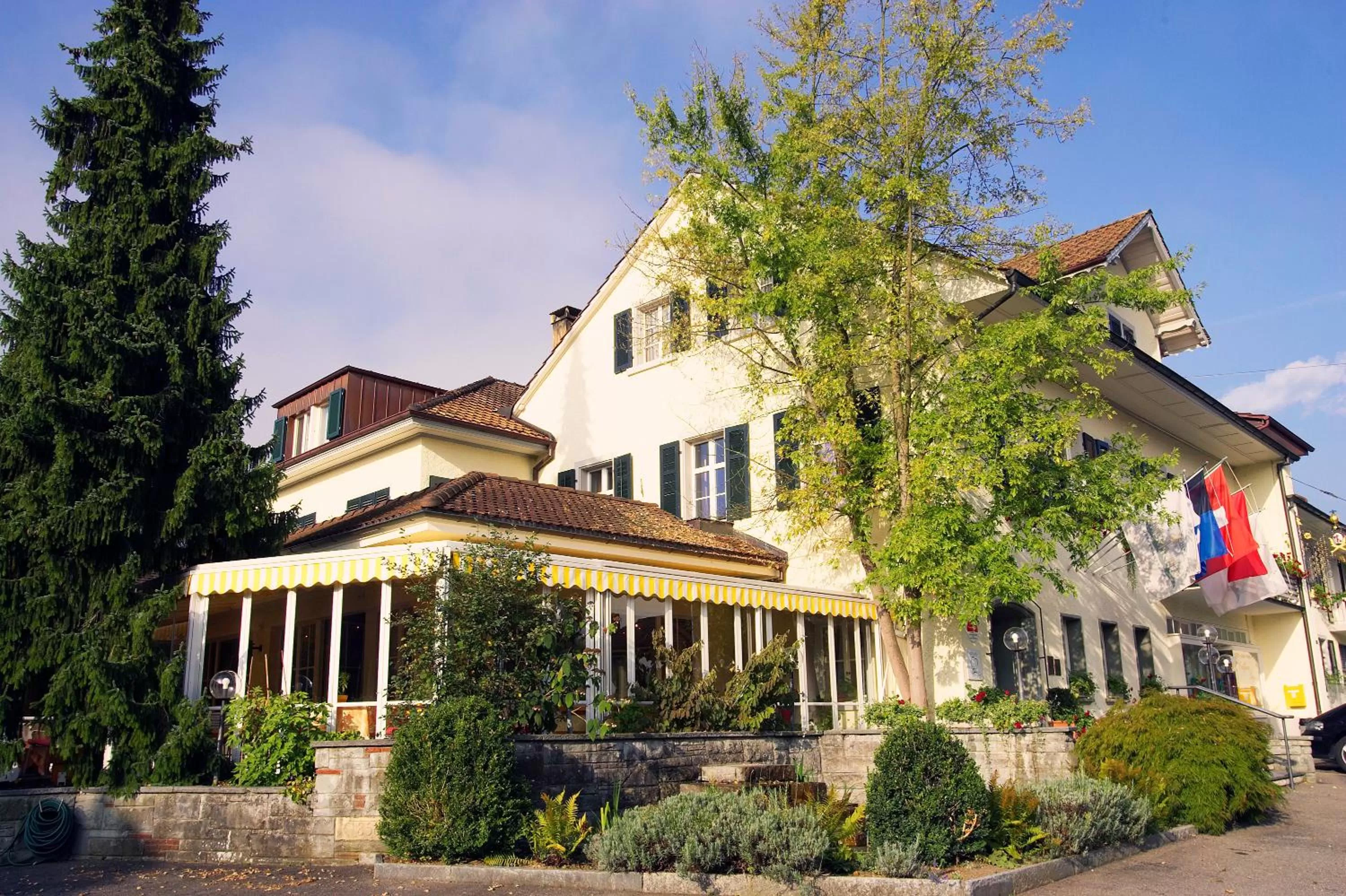 Property building in Hirschen Erlinsbach Swiss Quality