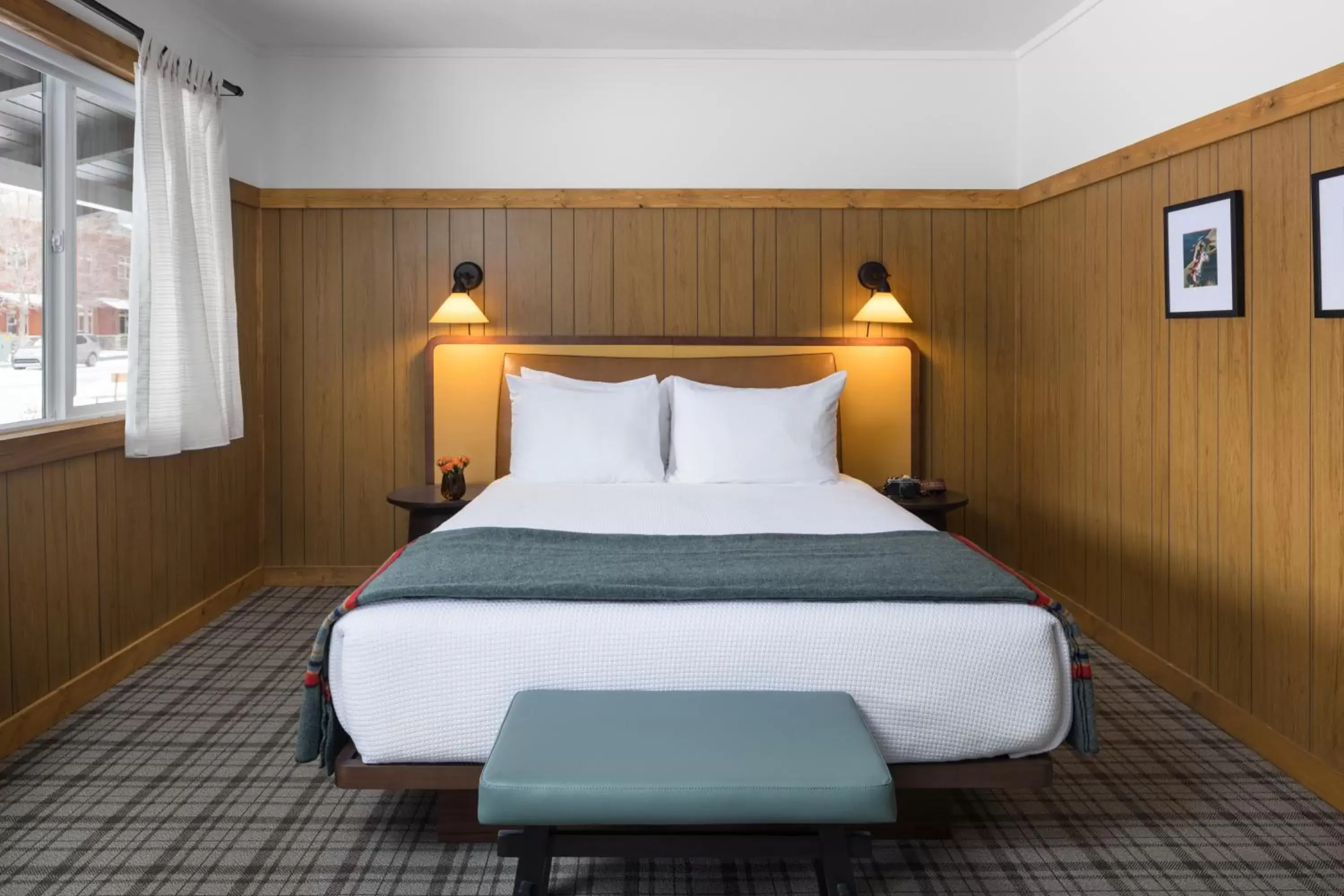 Outbound Accessible King Suite in The Virginian Lodge Outbound Accessible King Suite in The Virginian Lodge