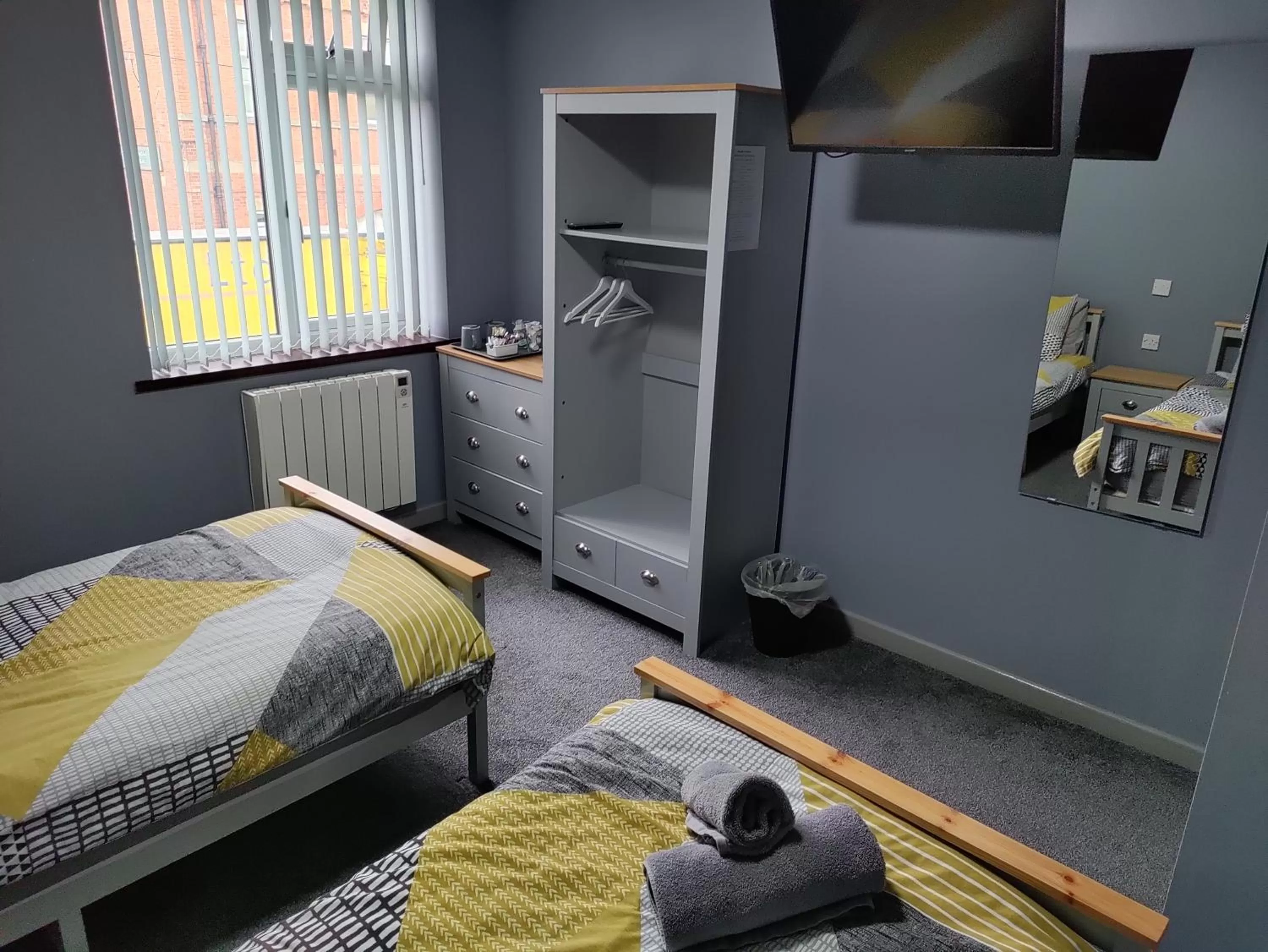 Bedroom, Bed in Harleys