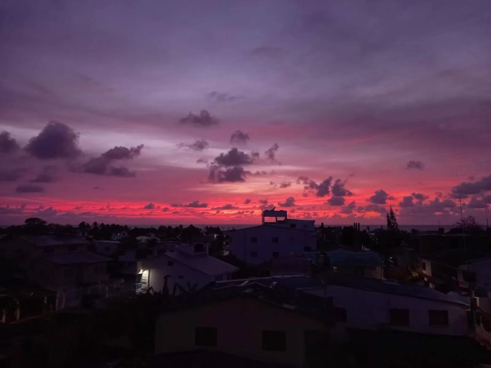 Sunset in The Rock House Eco