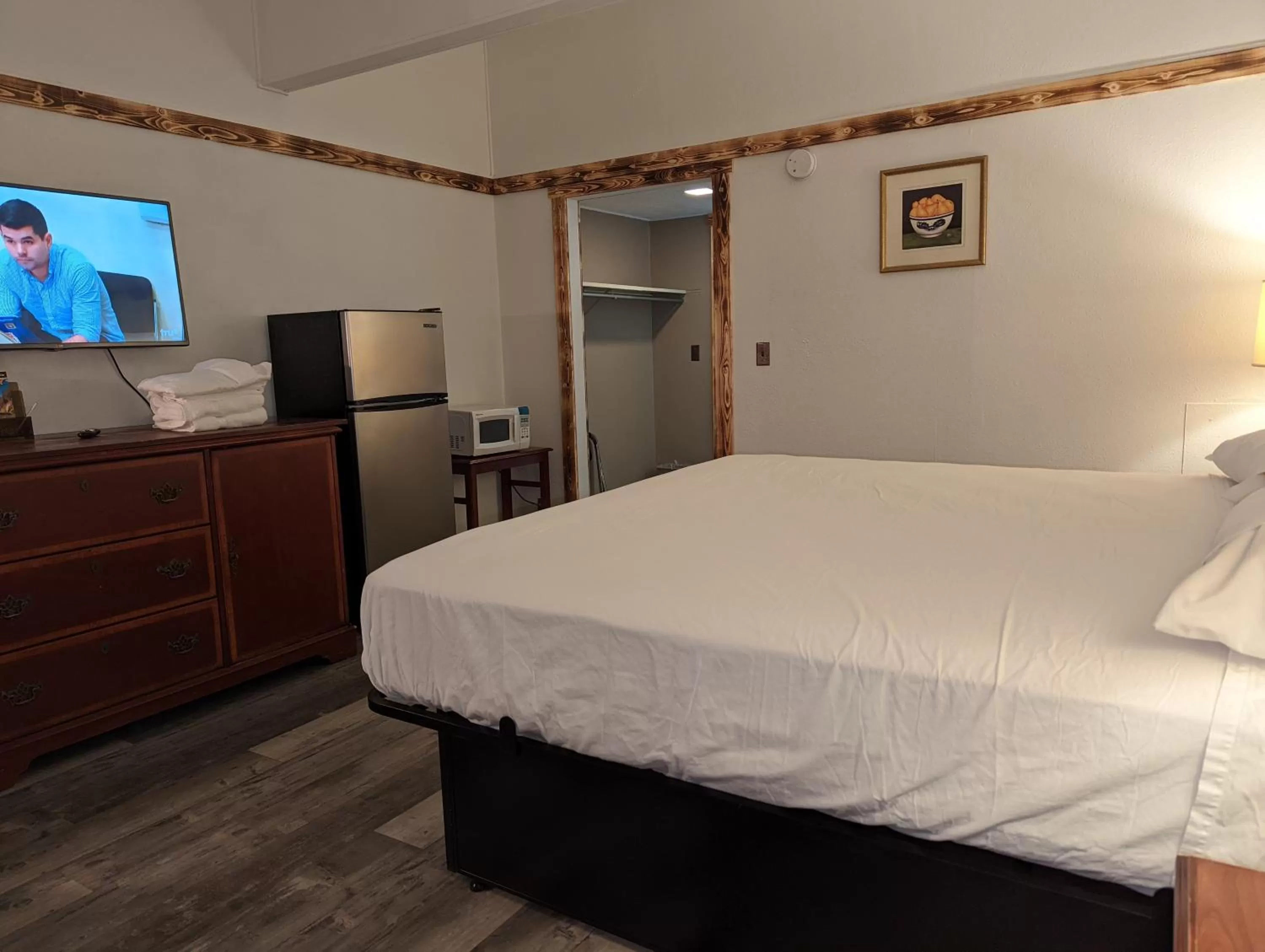 Bed in Wyatt Earp Hotel