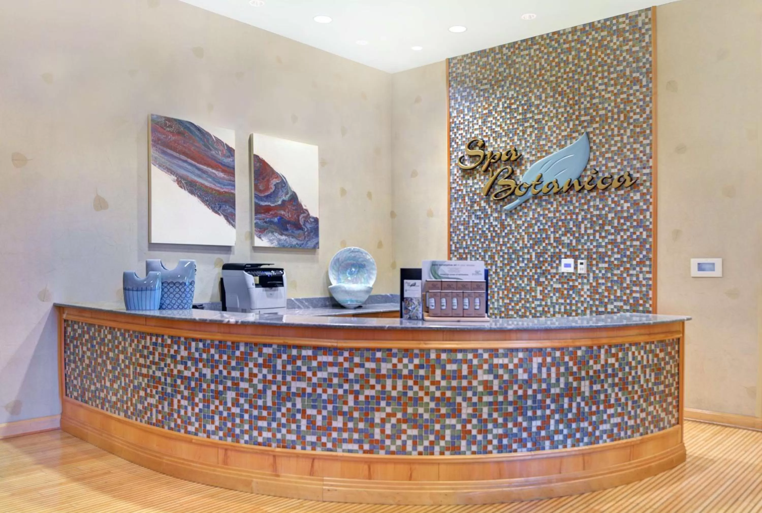 Spa and wellness centre/facilities in Embassy Suites Northwest Arkansas - Hotel, Spa & Convention Center