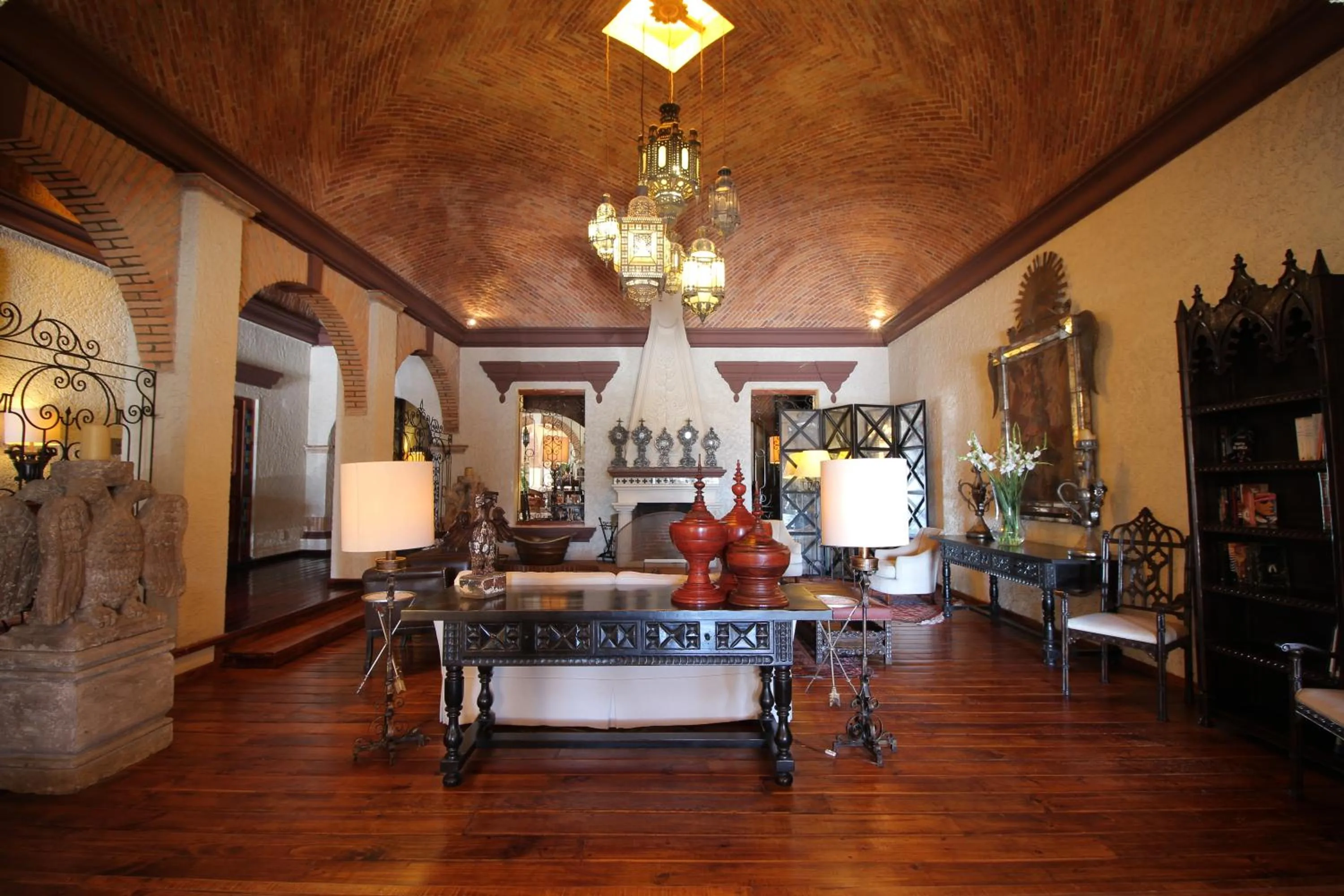 Decorative detail in Imperio De Angeles