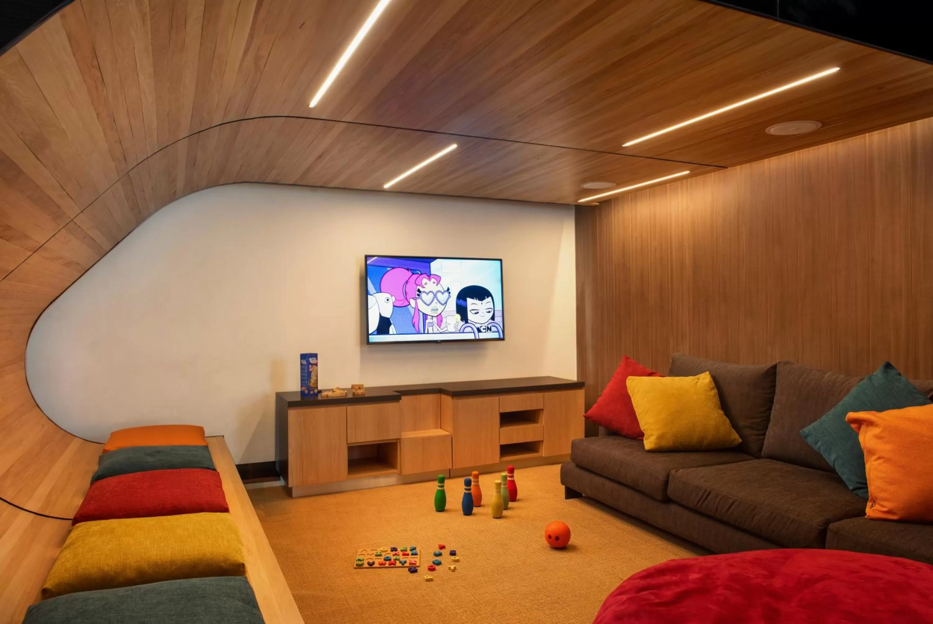 TV and multimedia in Novotel Santiago Providencia