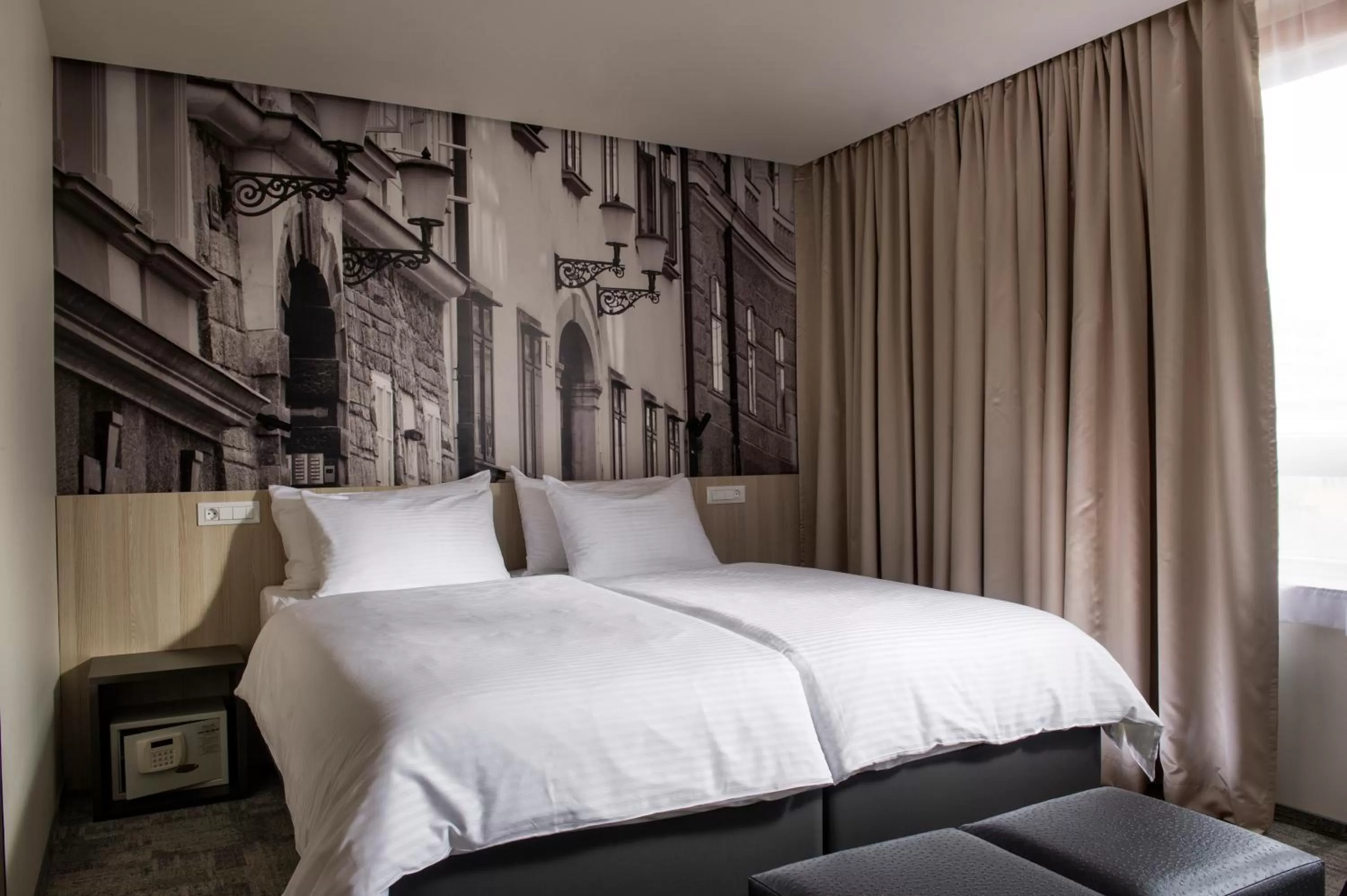 Quadruple Room in City Hotel Ljubljana