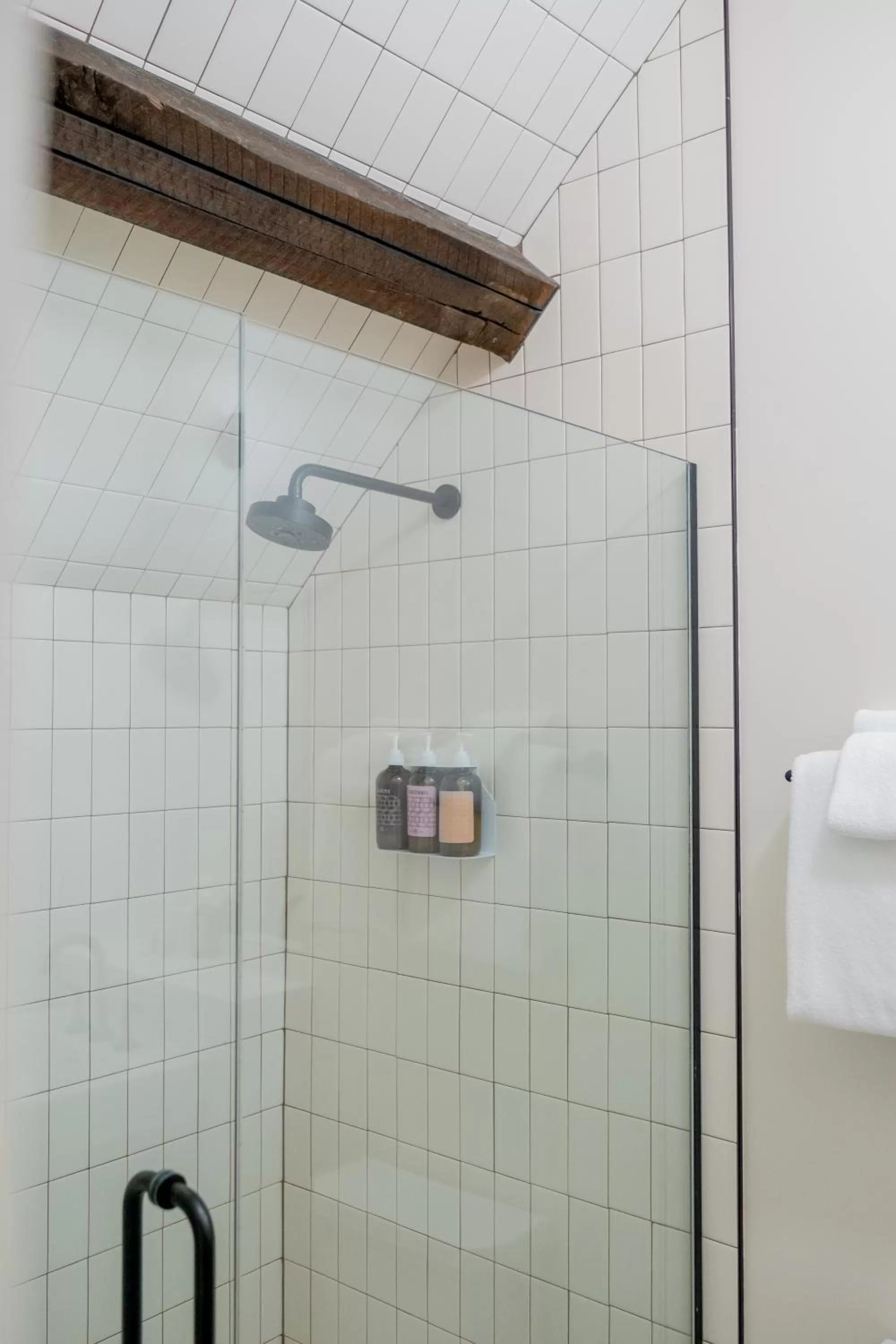 Shower in The Russell