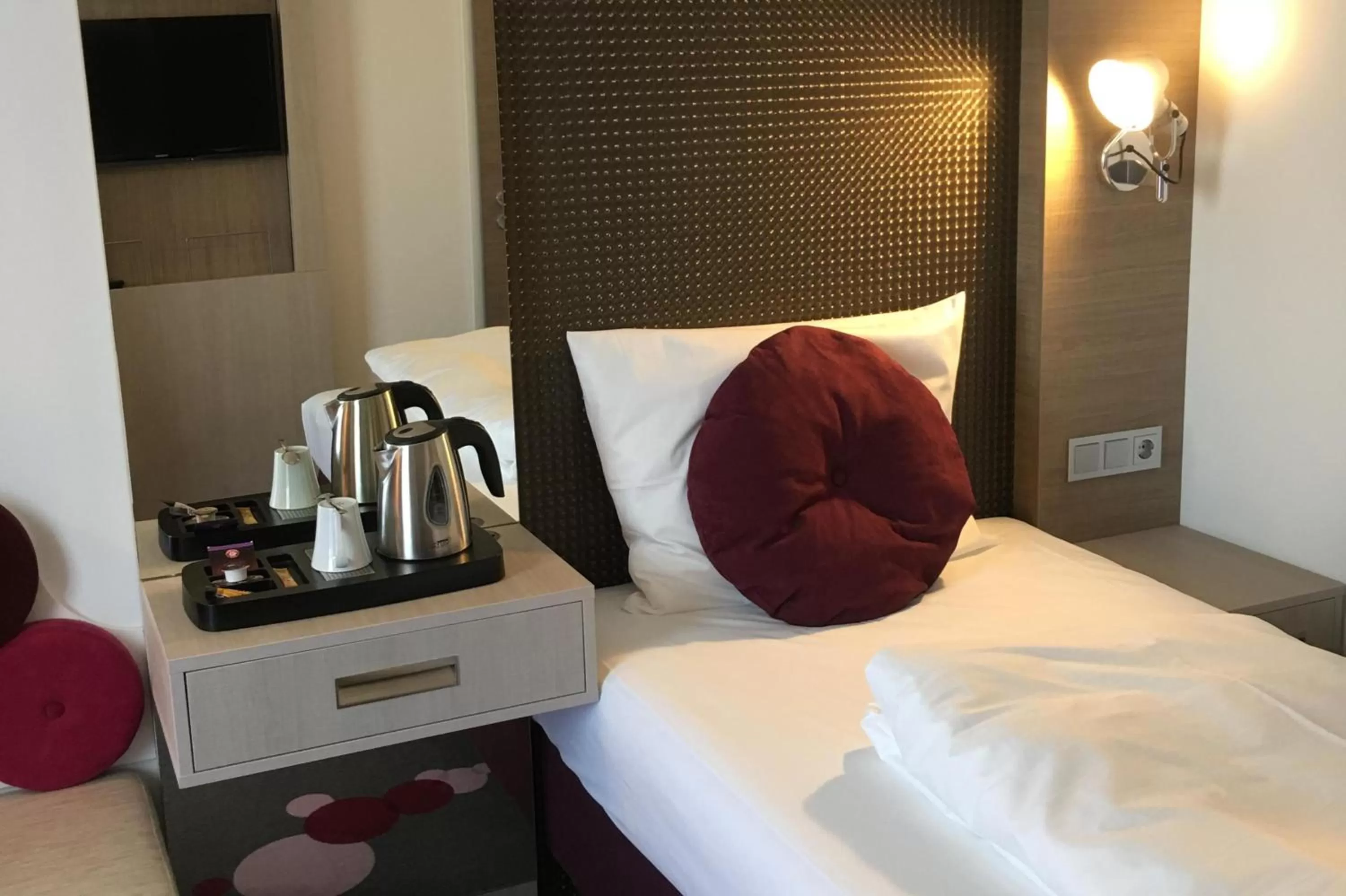 Photo of the whole room, Bed in Hotel Smartino