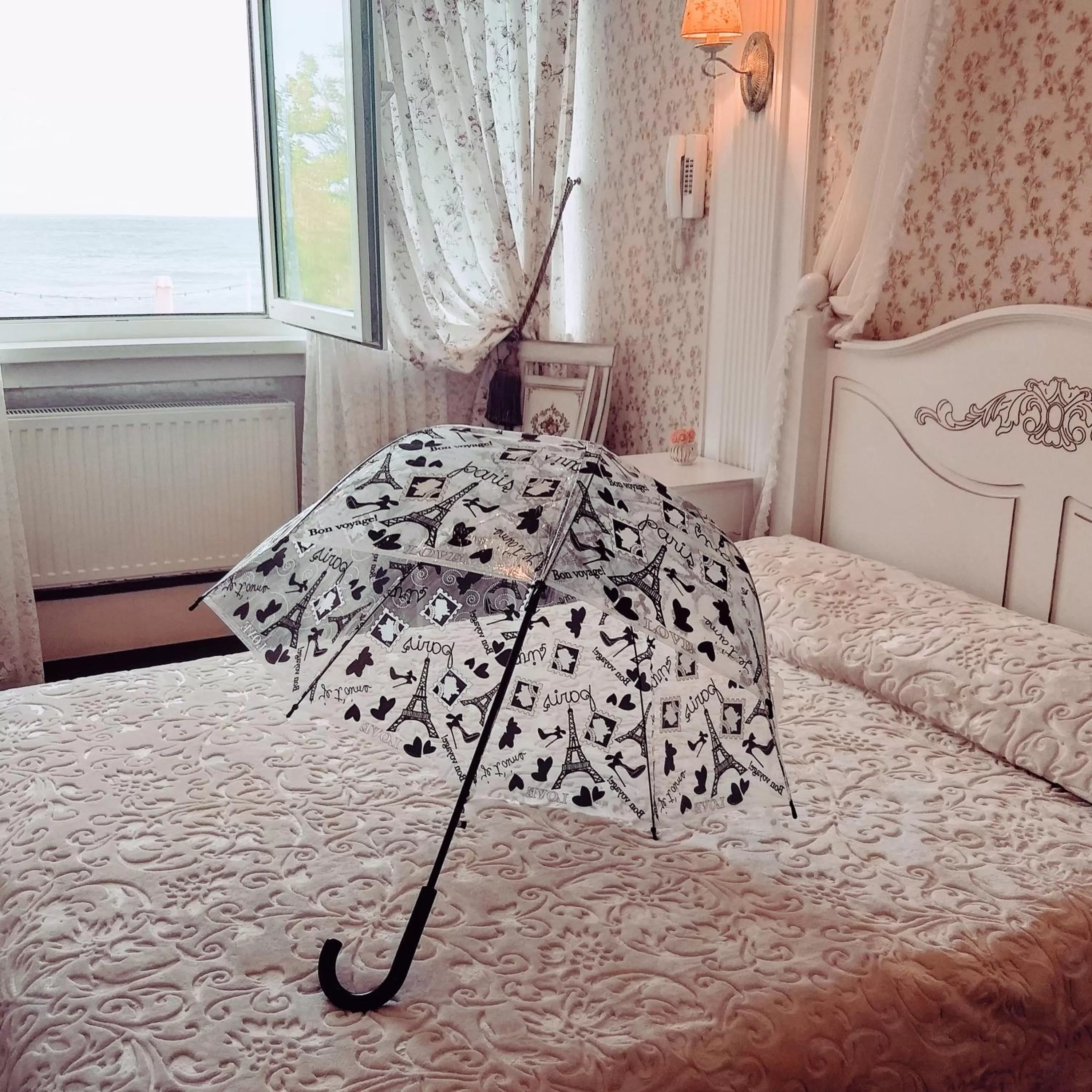 Sea view, Bed in Shalanda