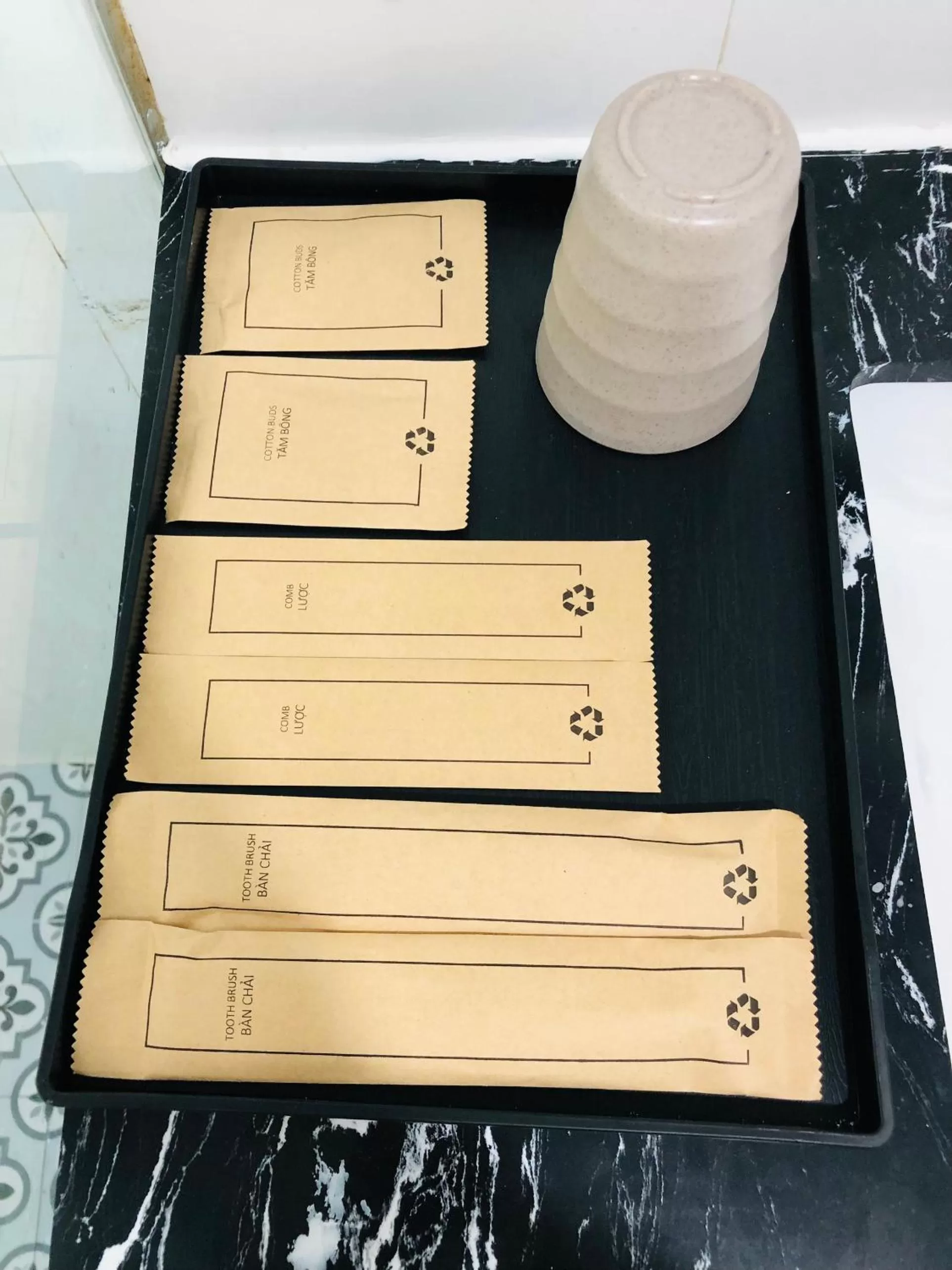 Toilet in Hanoi Sisters Boutique Hotel & Spa & Travel