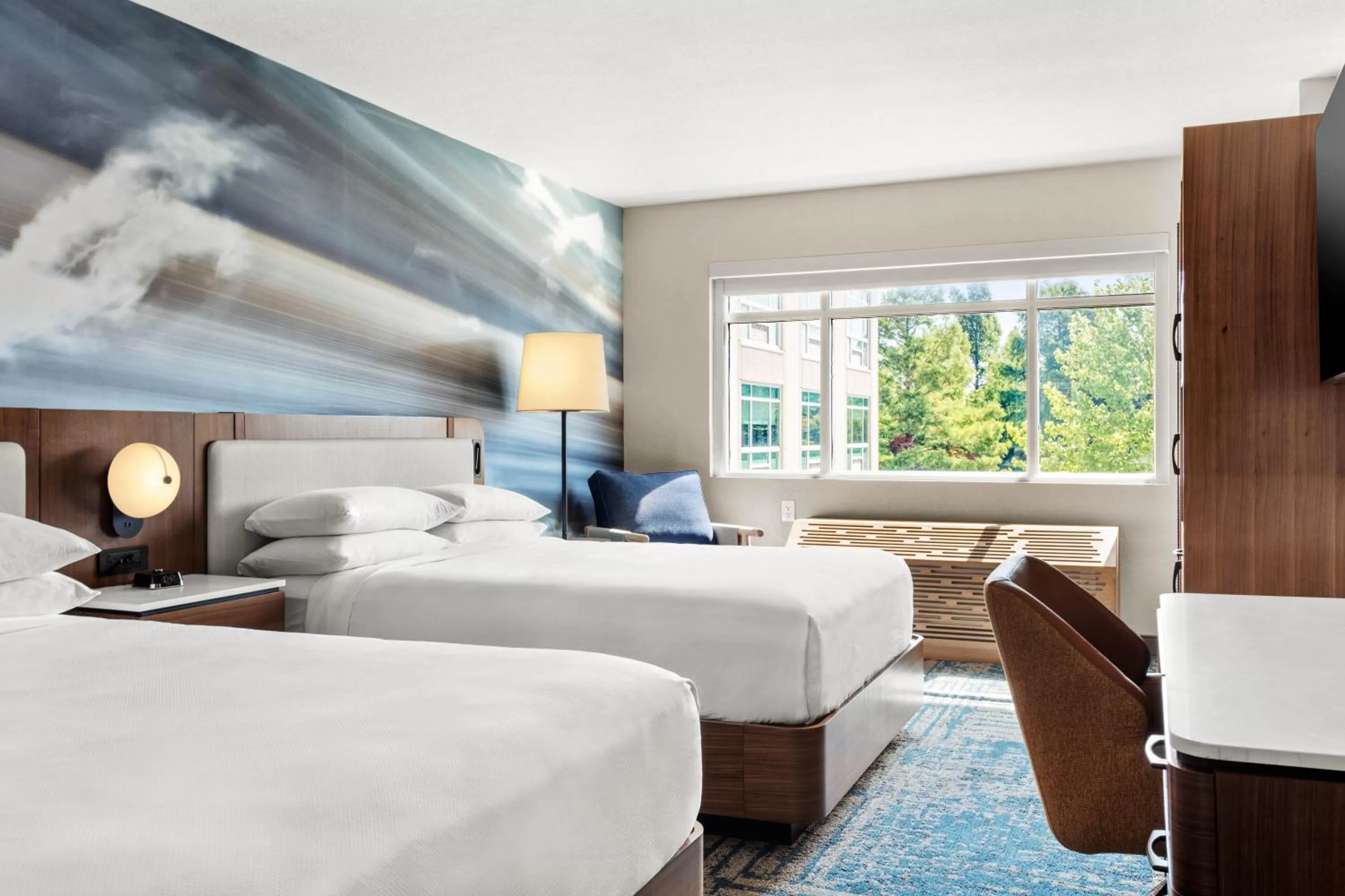 Bed in Delta Hotels by Marriott Midwest City at the Reed Conference Center