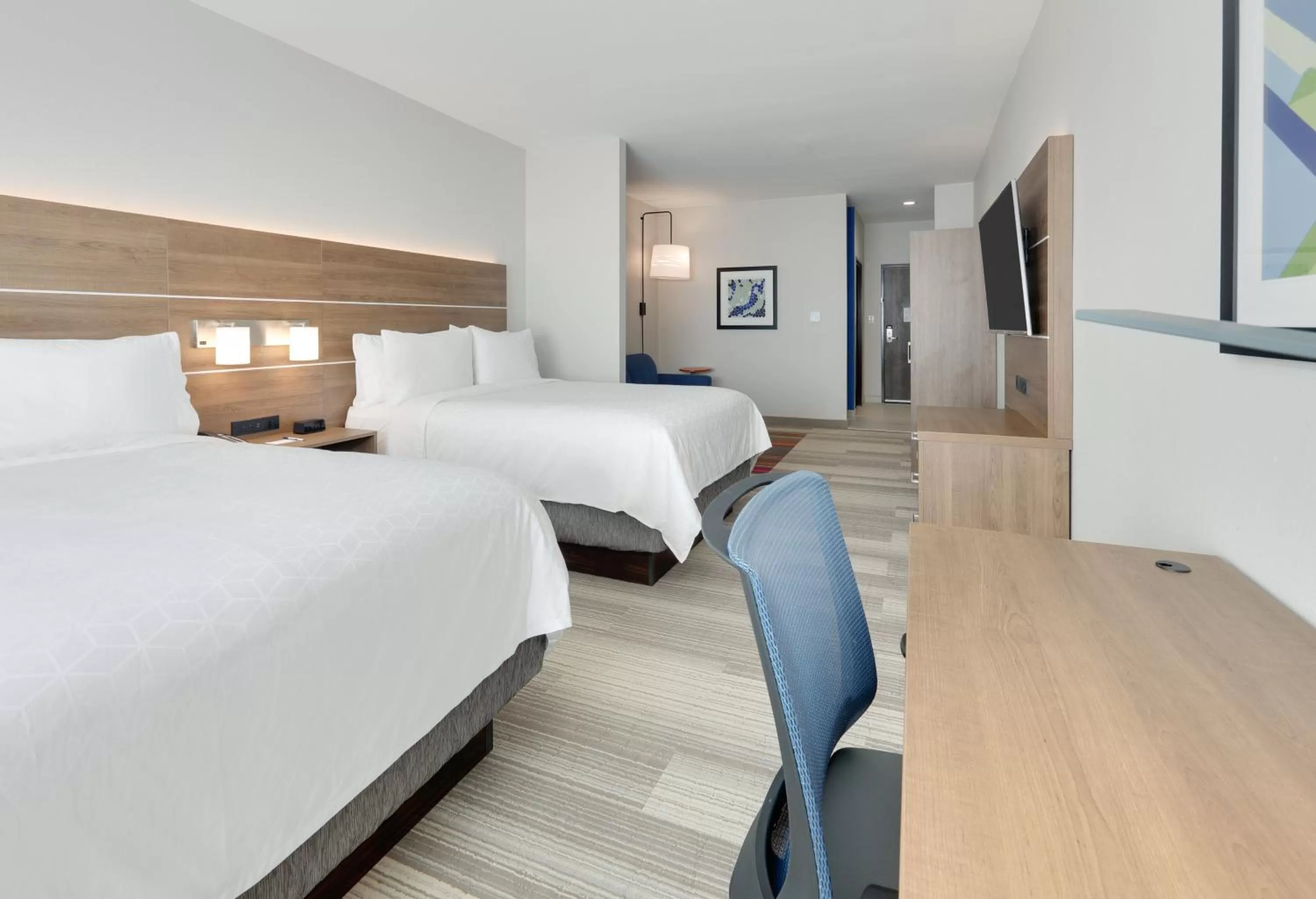 Photo of the whole room, Bed in Holiday Inn Express & Suites - Plano - The Colony by IHG