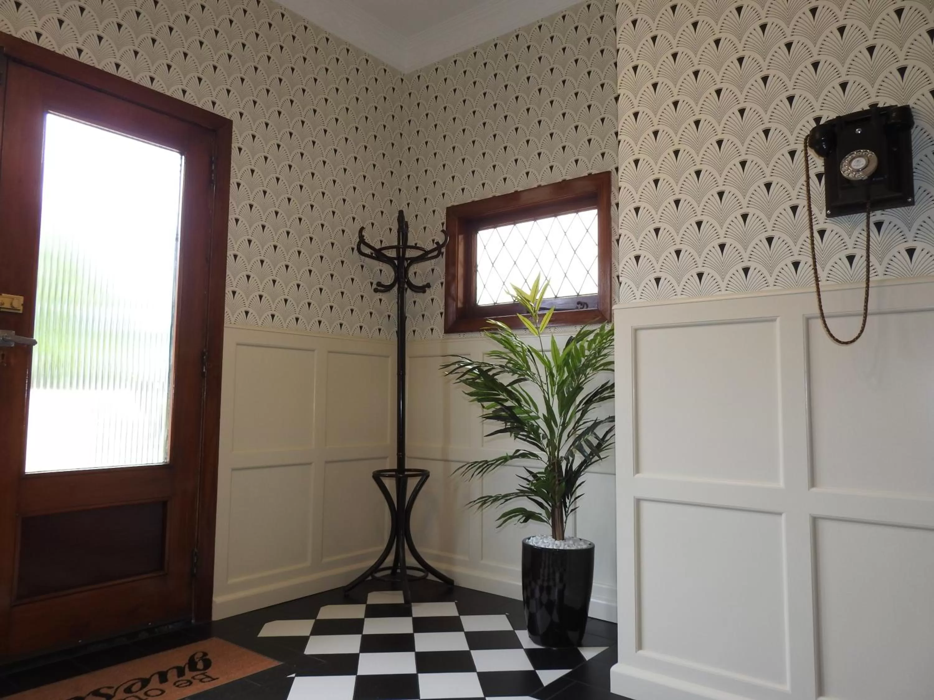 Facade/entrance in Gardner Court Motel