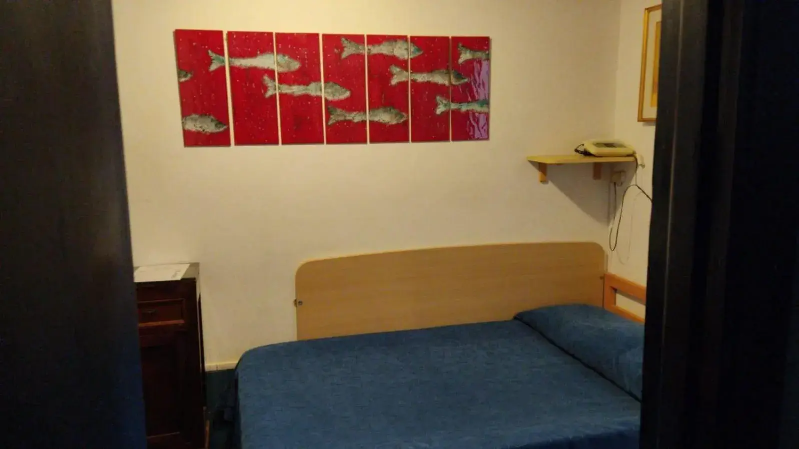 Single Room in Hotel Caporal Single Room in Hotel Caporal