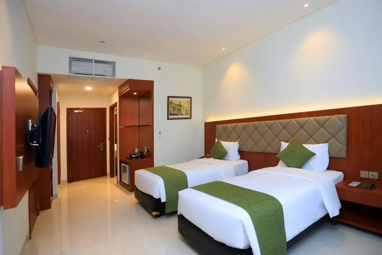 Deluxe Twin Room in Luxury Inn Arion Hotel Deluxe Twin Room in Luxury Inn Arion Hotel