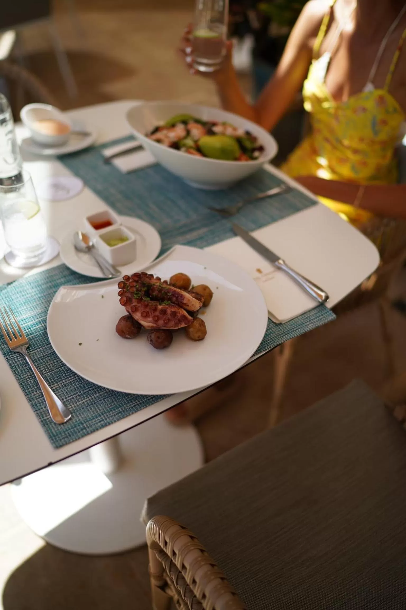 Restaurant/places to eat in Hotel Fariones