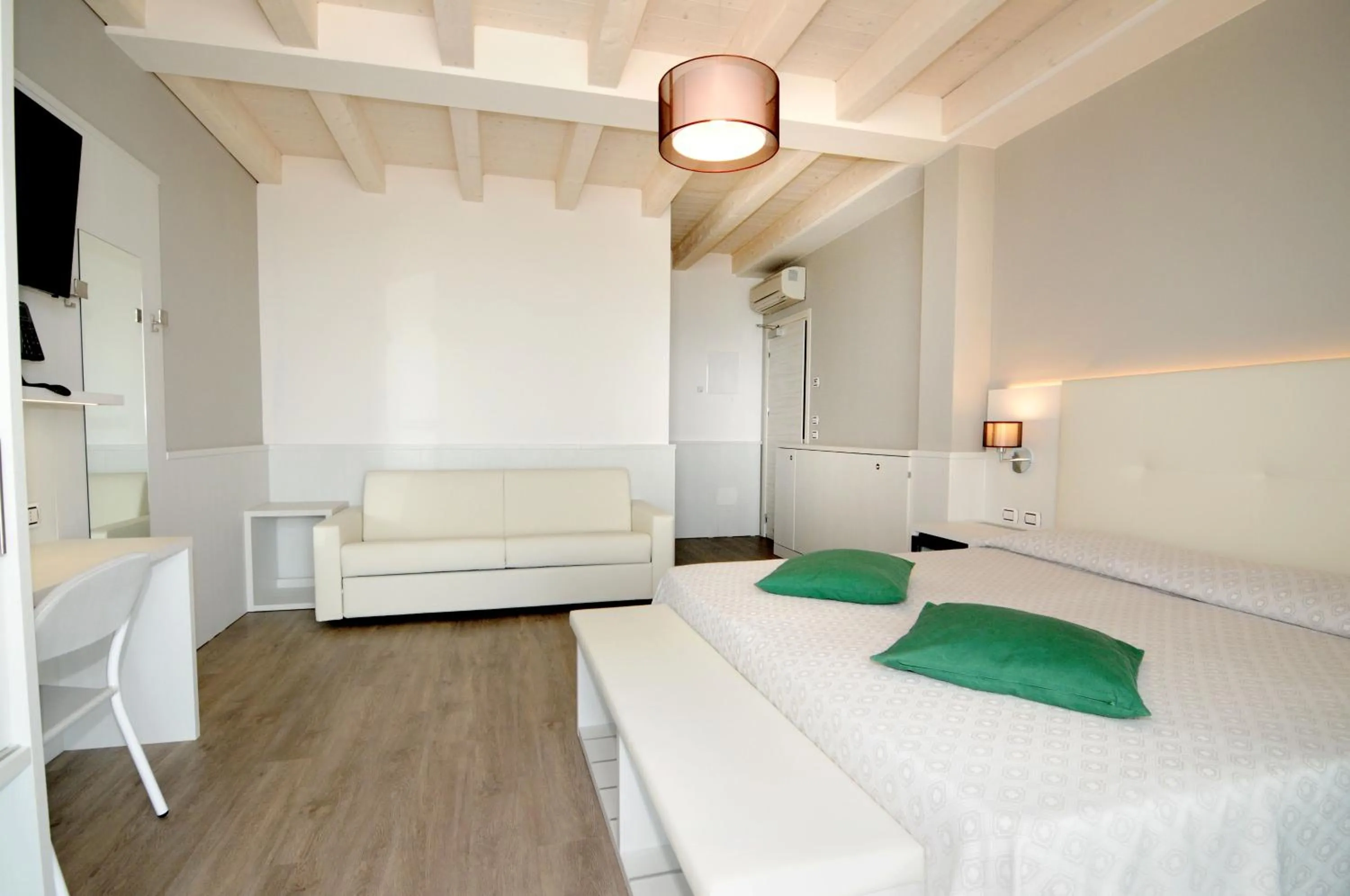 Photo of the whole room, Bed in Hotel Austria