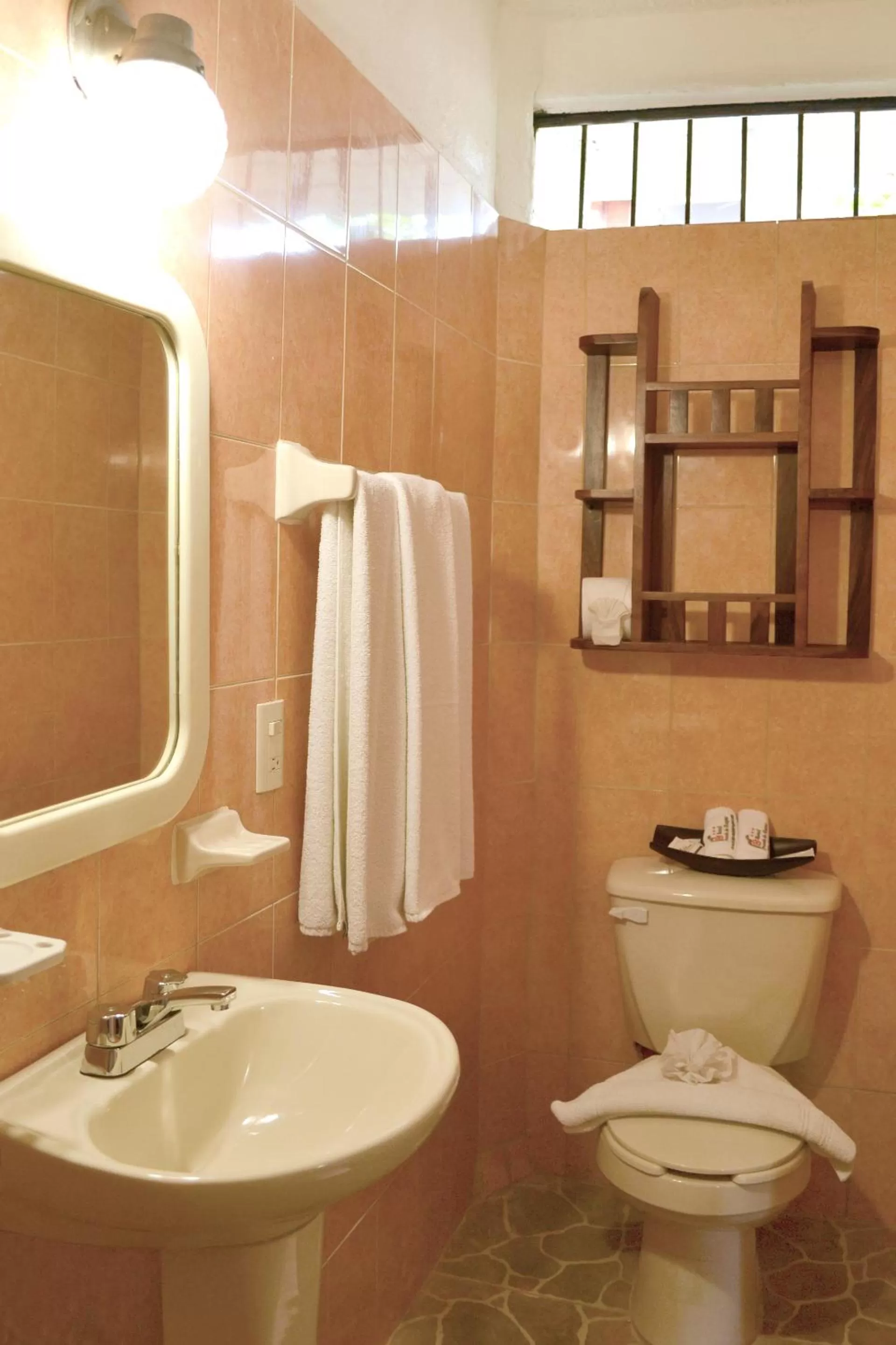 Bathroom in Hotel Posada De Roger - Near Los Muertos Beach