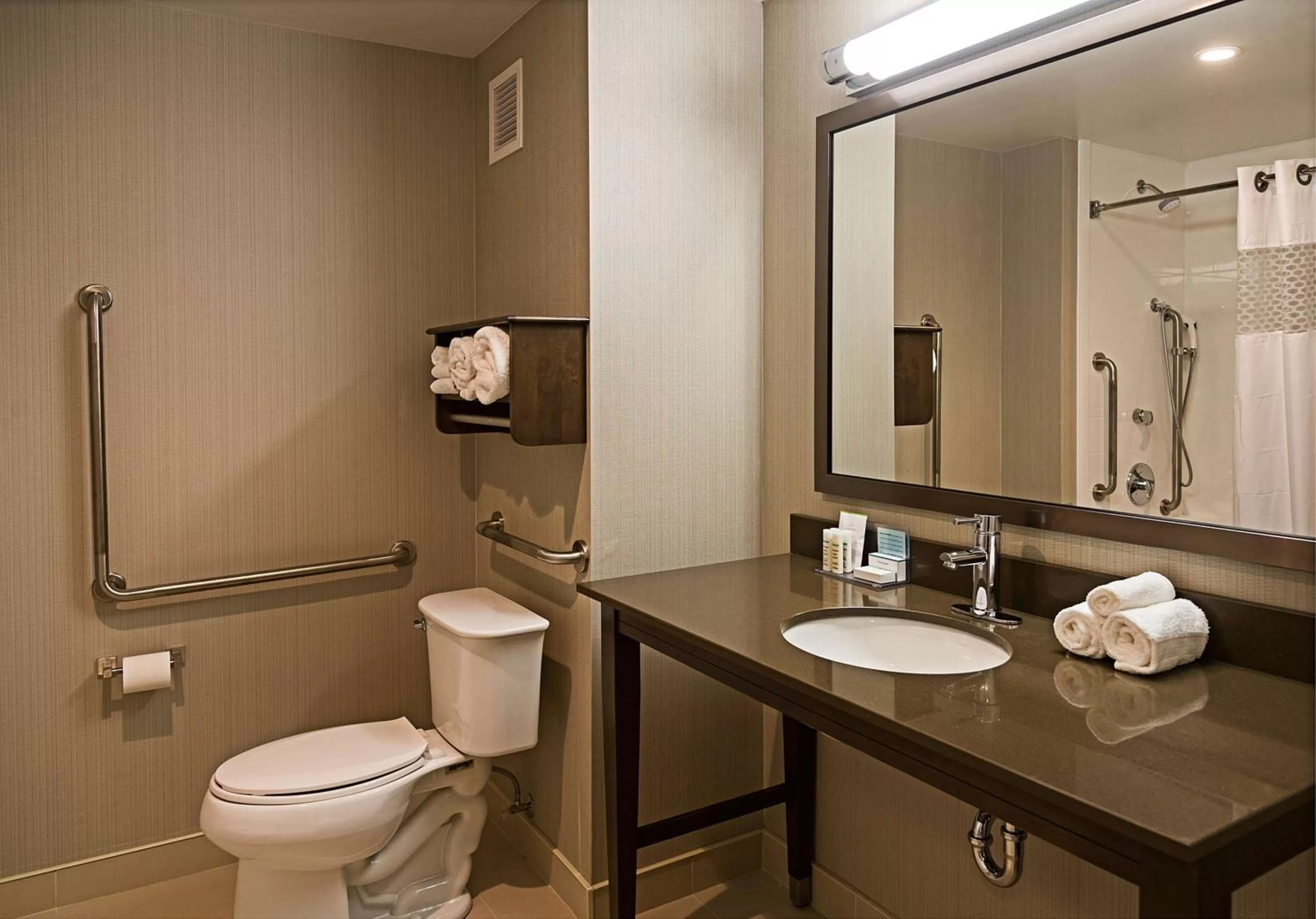 Bathroom in Hampton Inn by Hilton Ottawa Airport