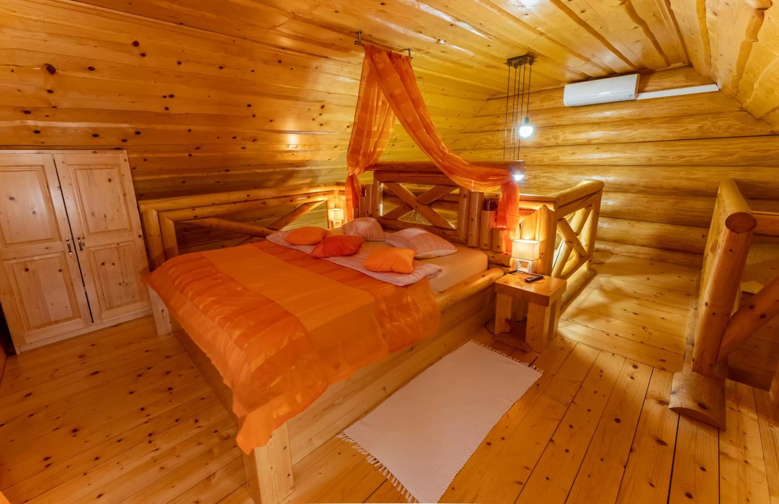 Bed in Korošec Apartments and Wellness Centre