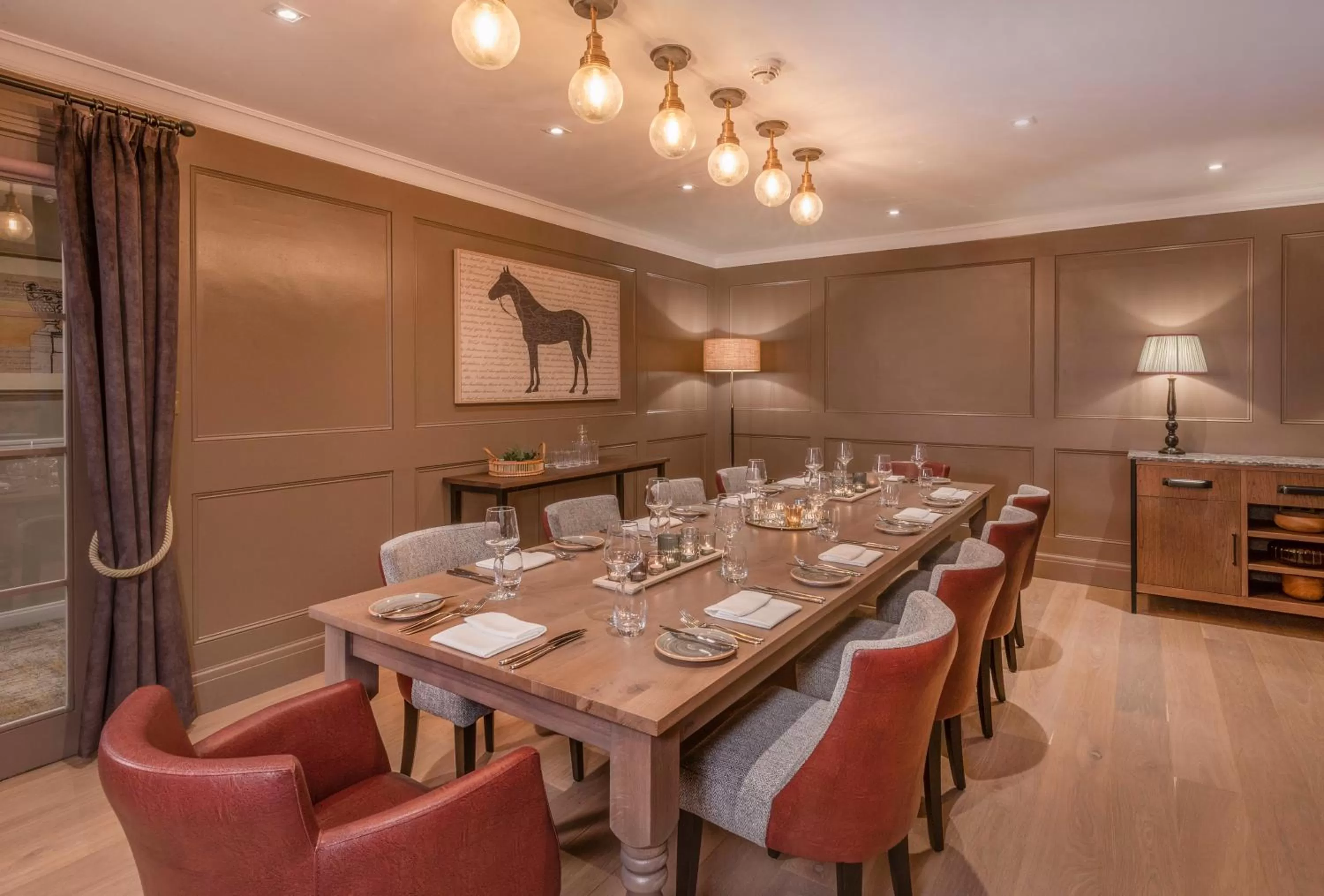Dining area in Horwood House Hotel