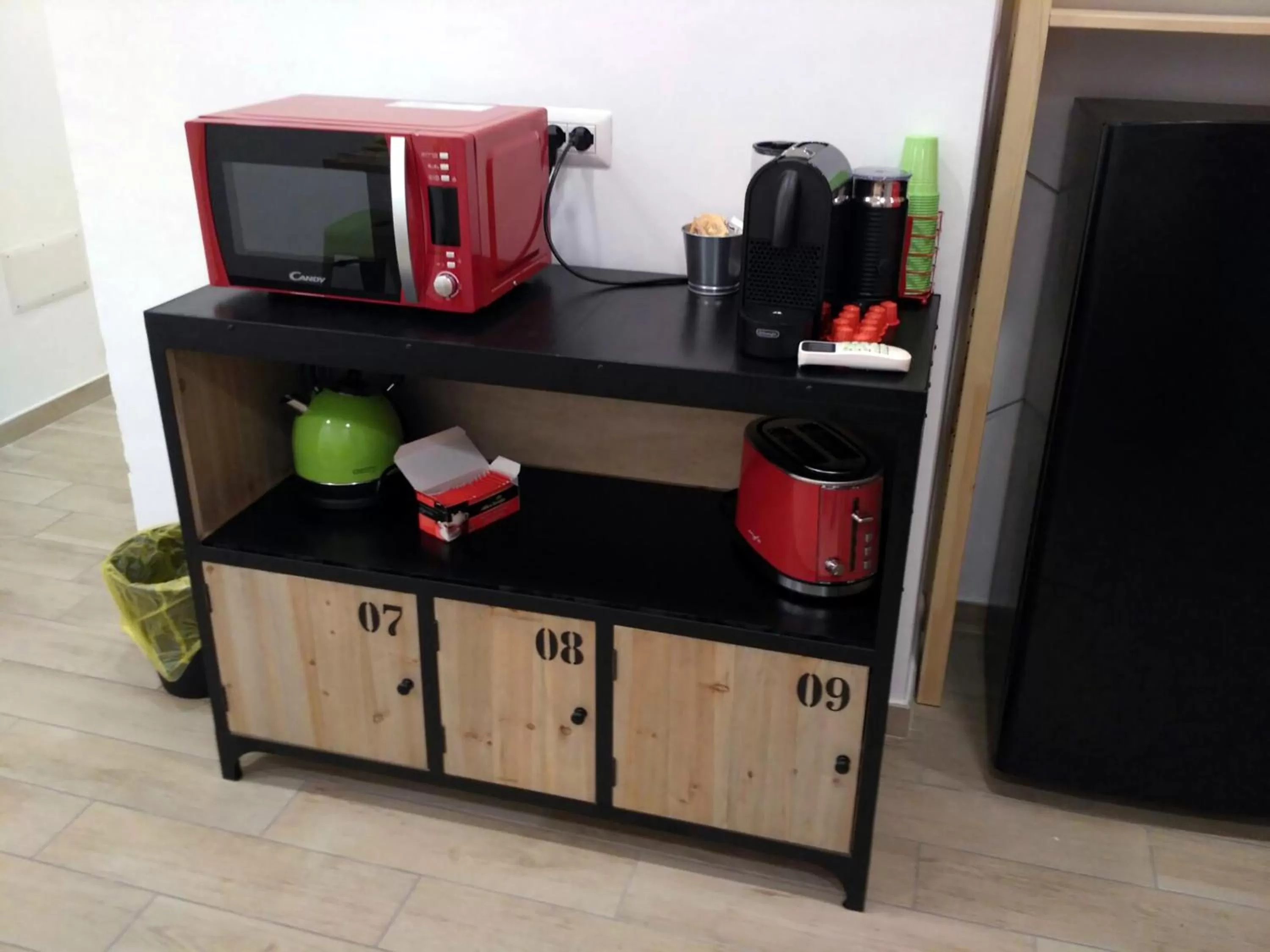 Coffee/tea facilities in Napoli Boulevard B&B