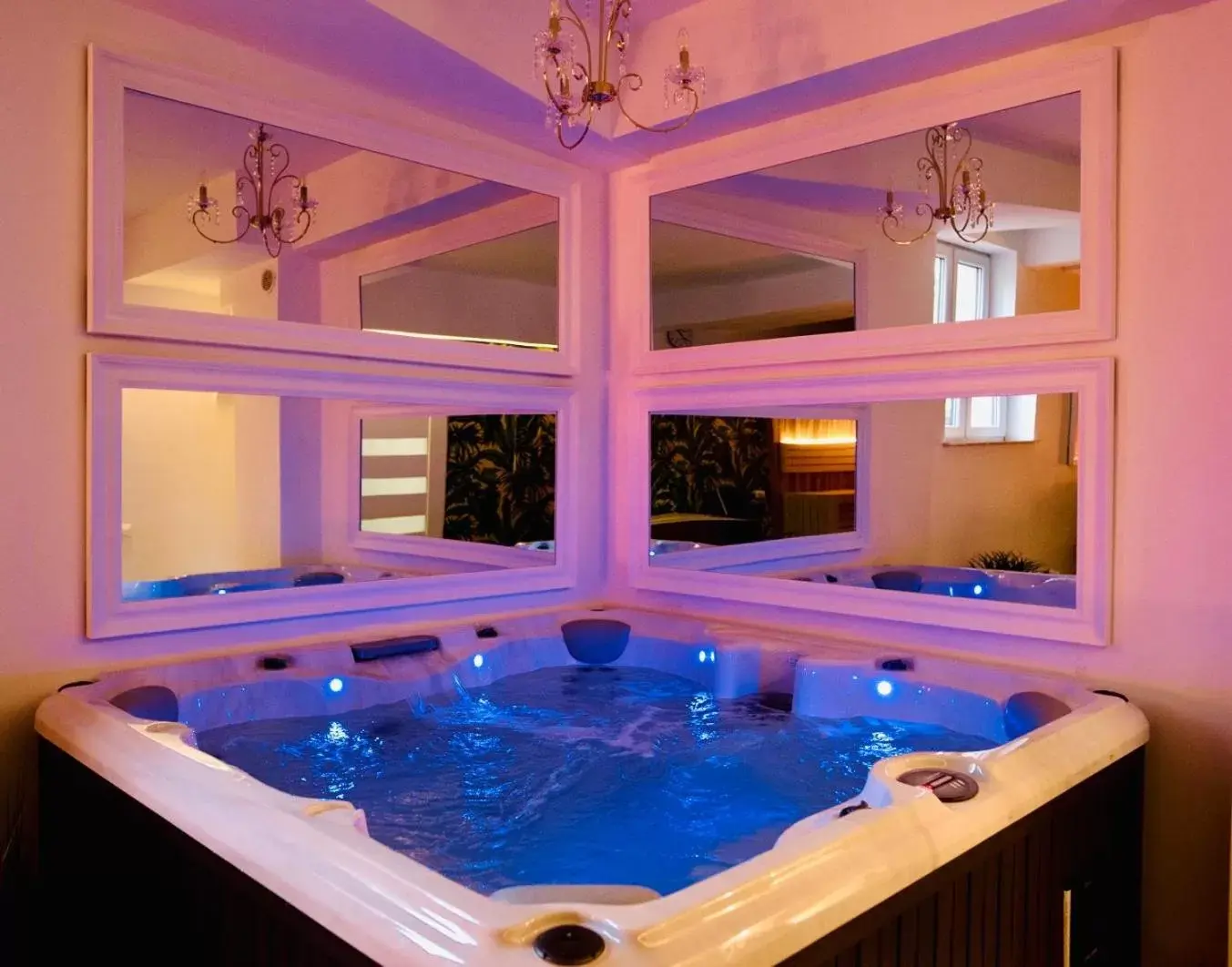 Pałac na wodzie Falkowski Medical & SPA & Conference Pałac na wodzie Falkowski Medical & SPA & Conference