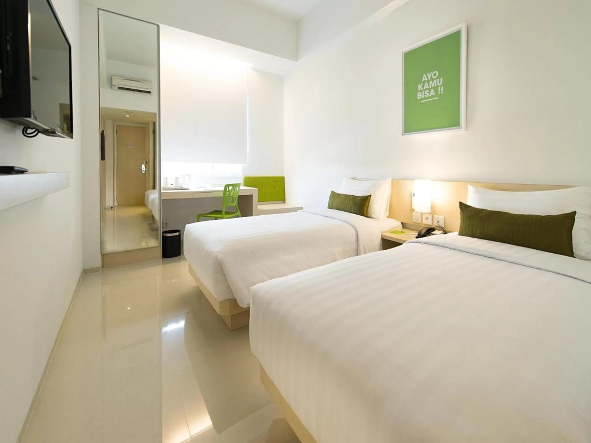 Twin Room in Ayda Mangga Dua ex Zuri Express Mangga Dua
