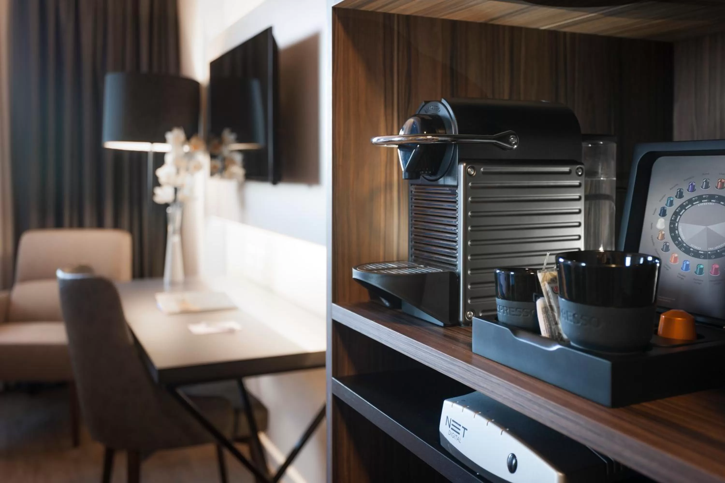 Coffee/tea facilities in Royal Palm Tower Indaiatuba