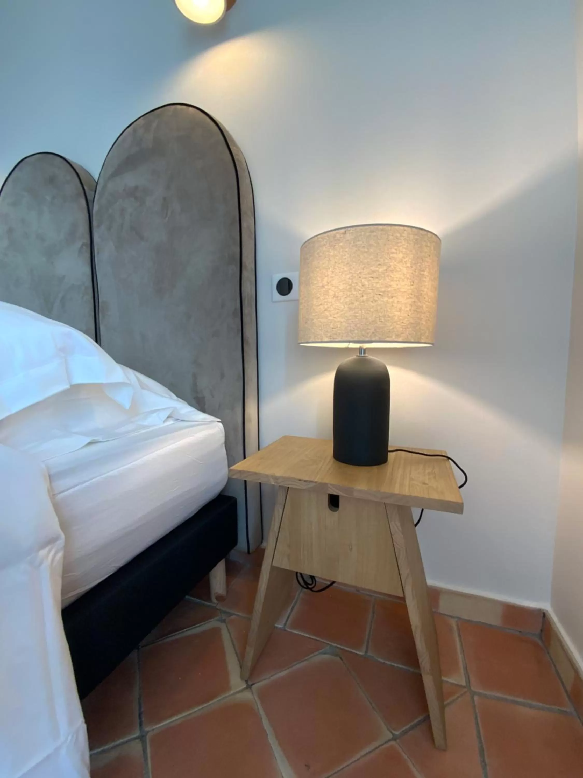 Bed in Hôtel l'Arena