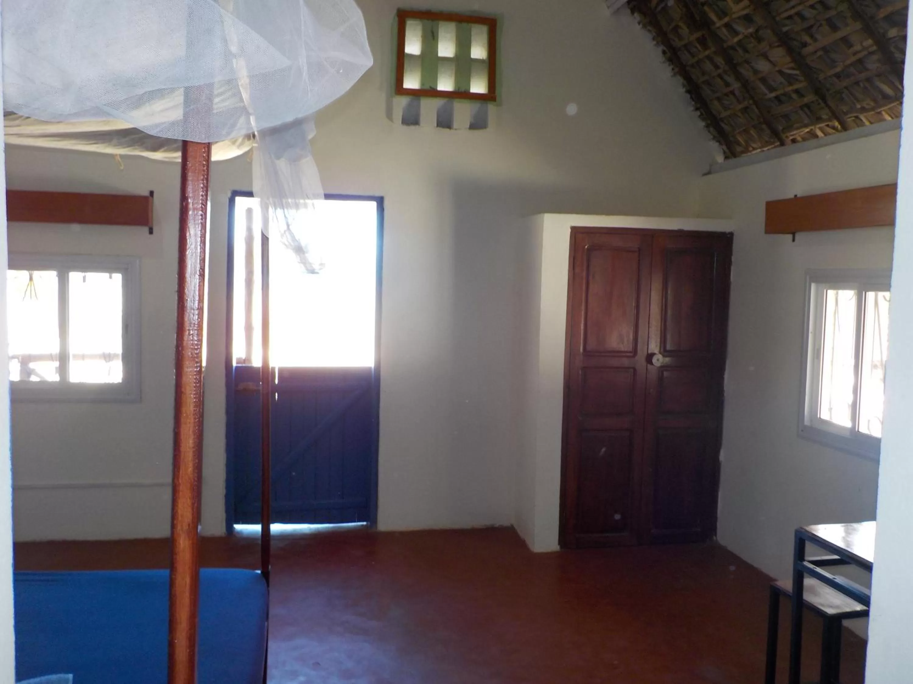 TV/Entertainment Center in SANJEELA-PLAGE COCO