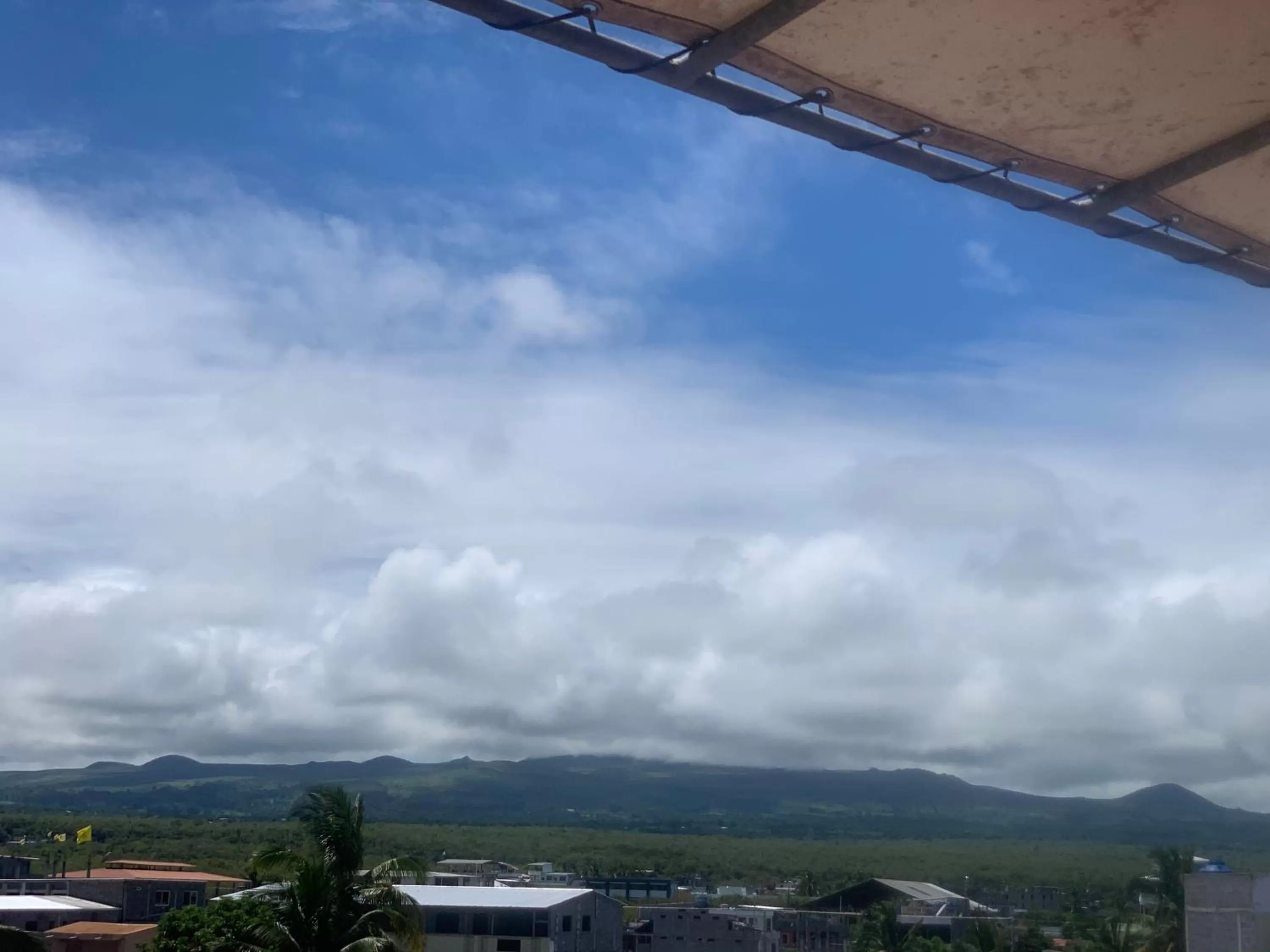 Living room in Torre Mar Galapagos Boutique Suites