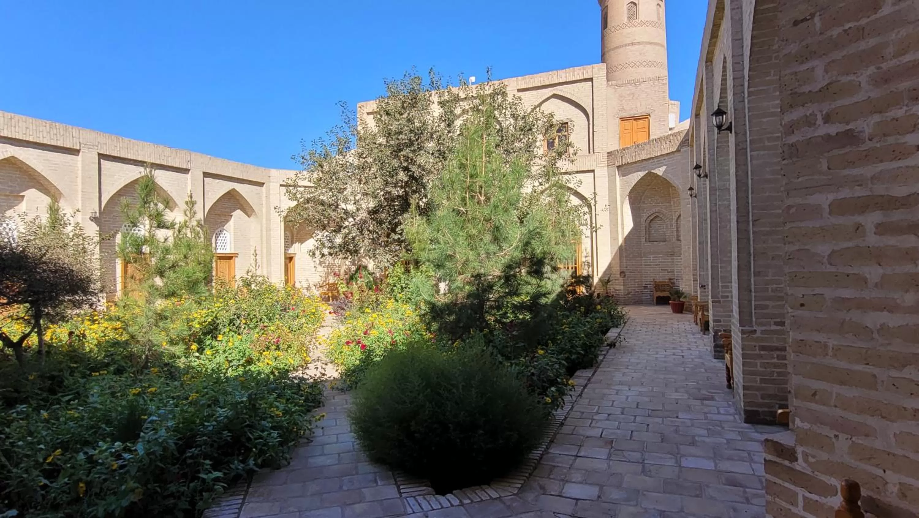 Garden, Property Building in madrasah Polvon-Qori boutique hotel