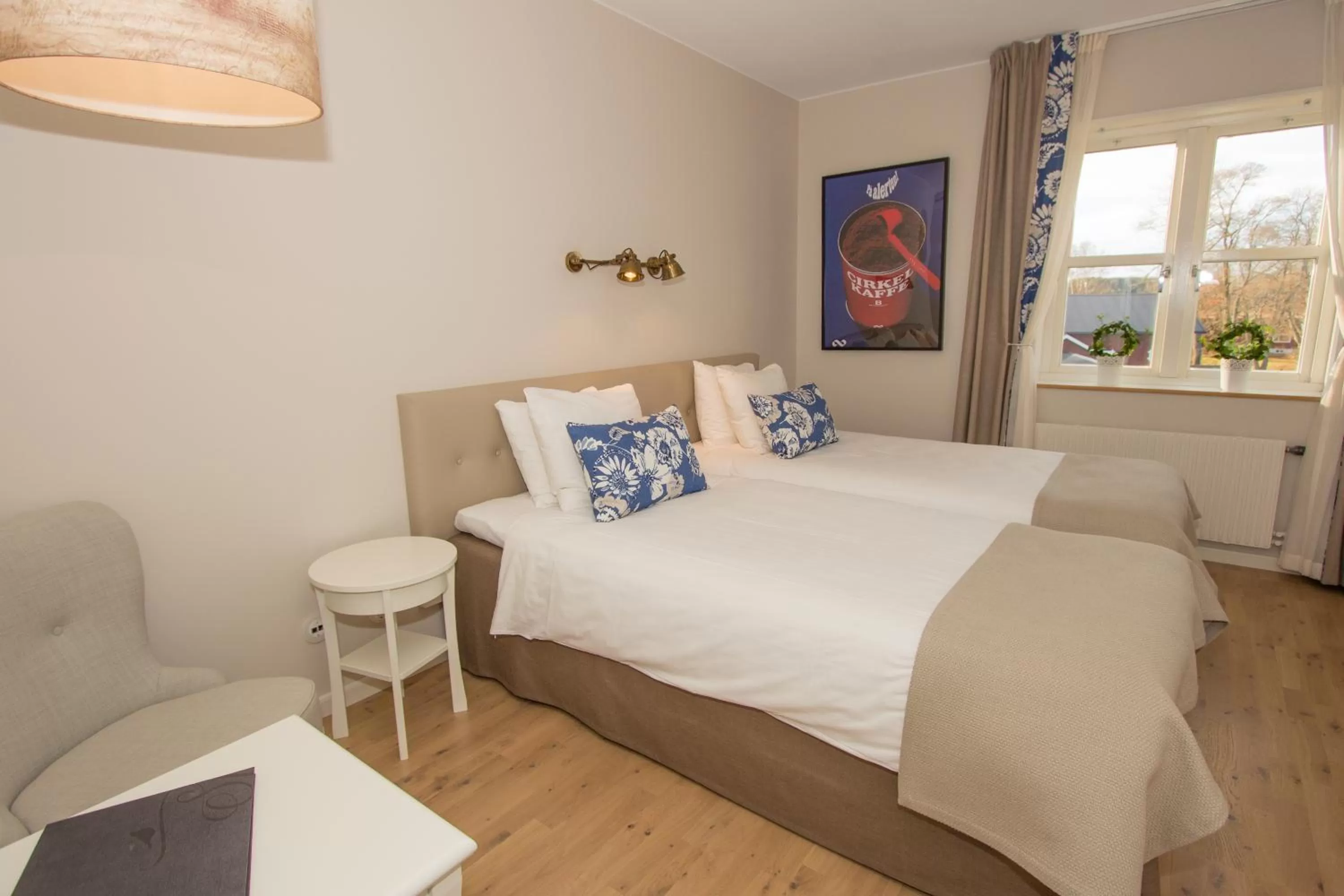 Seating area, Bed in Skytteholm