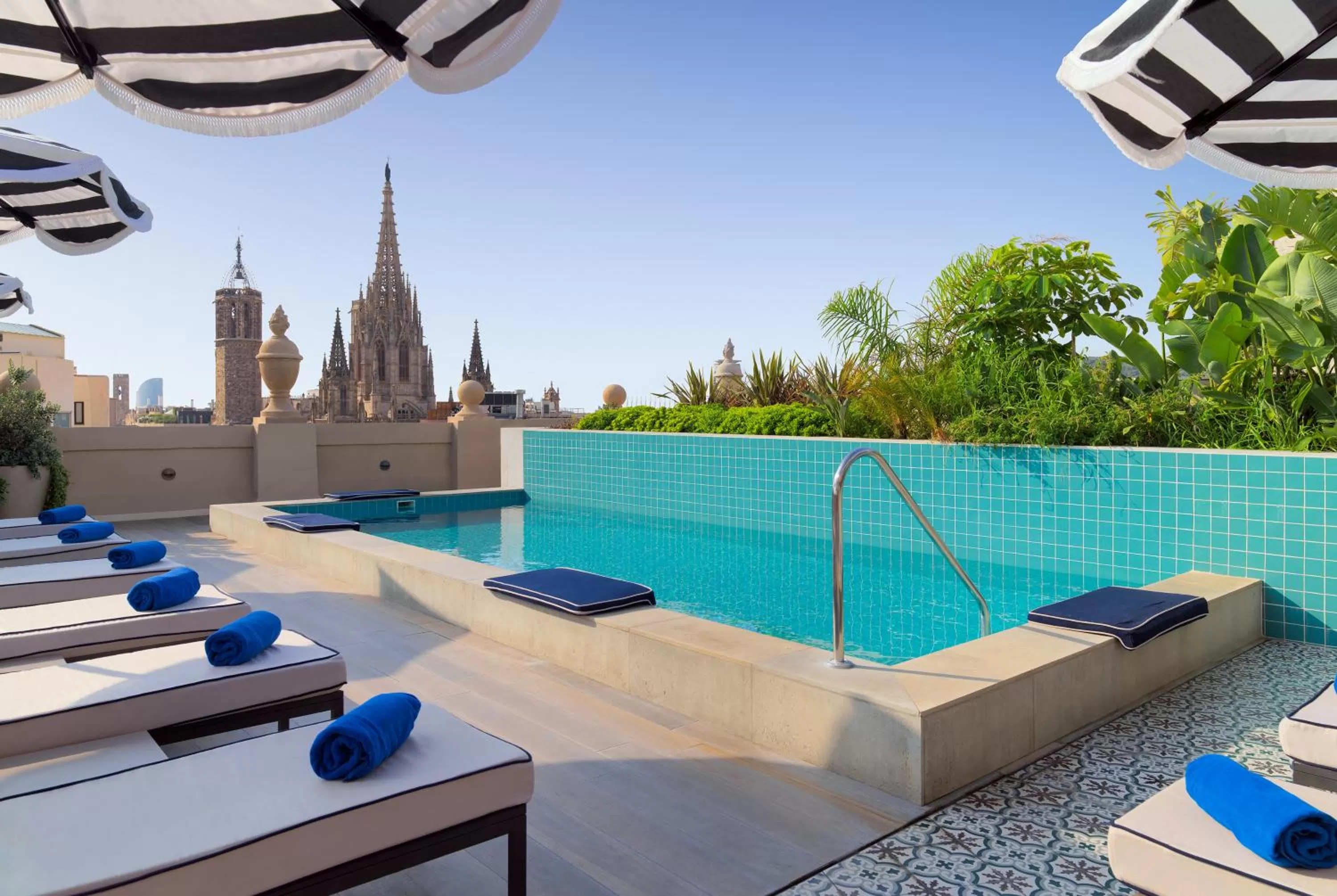 Balcony/Terrace in H10 Madison 4* Sup