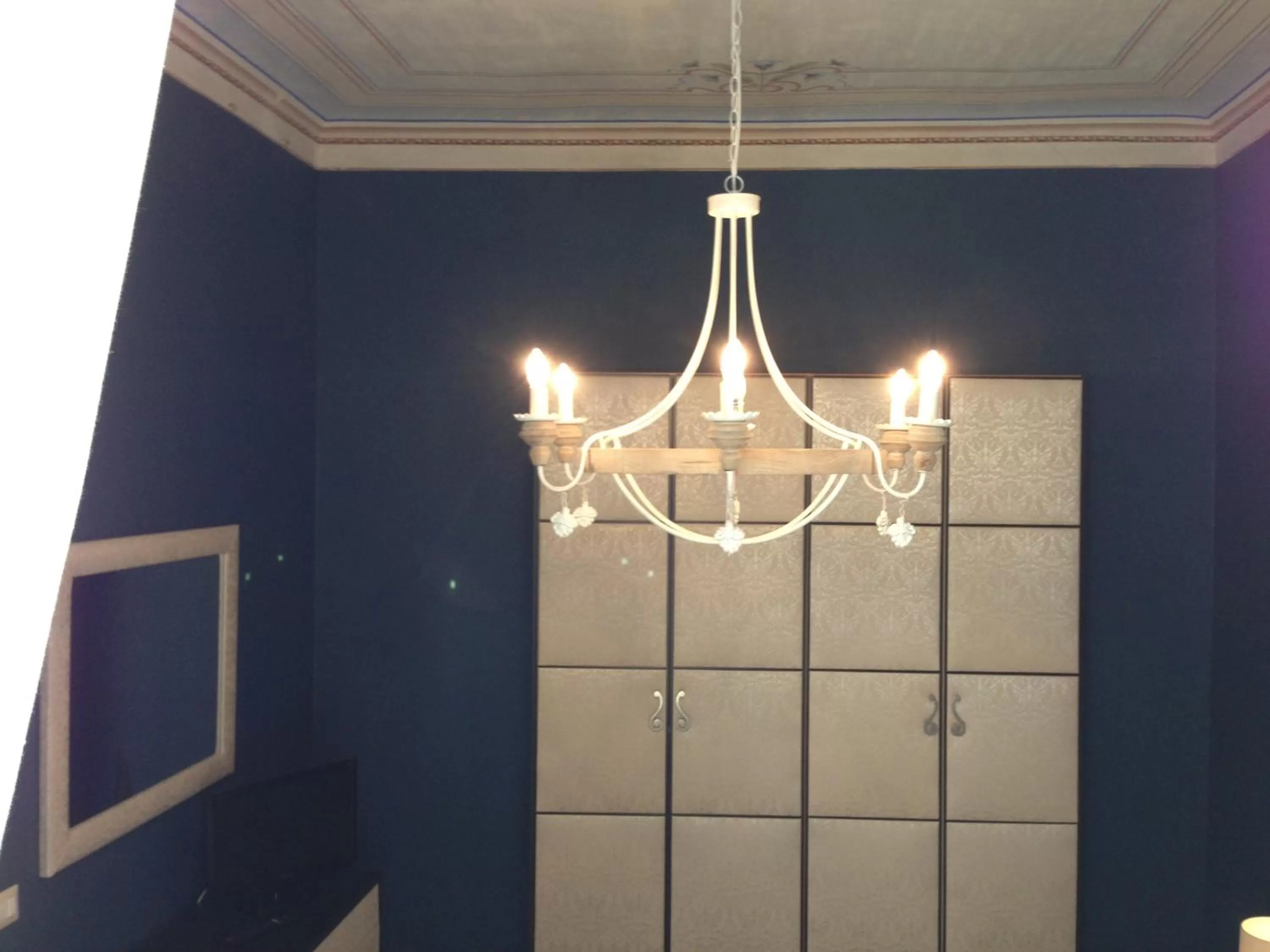 Decorative detail in Albergo Diffuso Dimora Rossi B&B