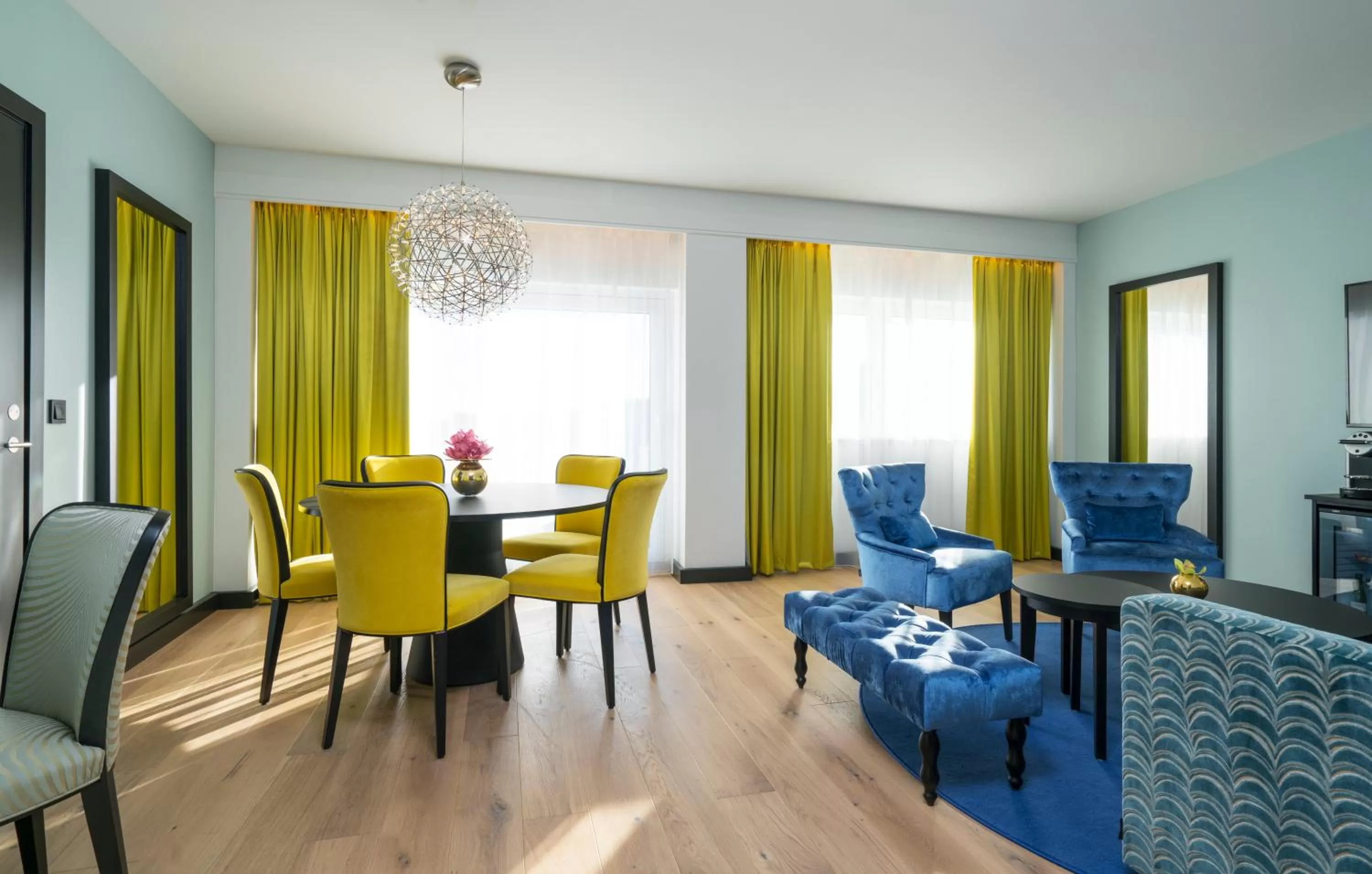 TV and multimedia in Thon Hotel Arendal