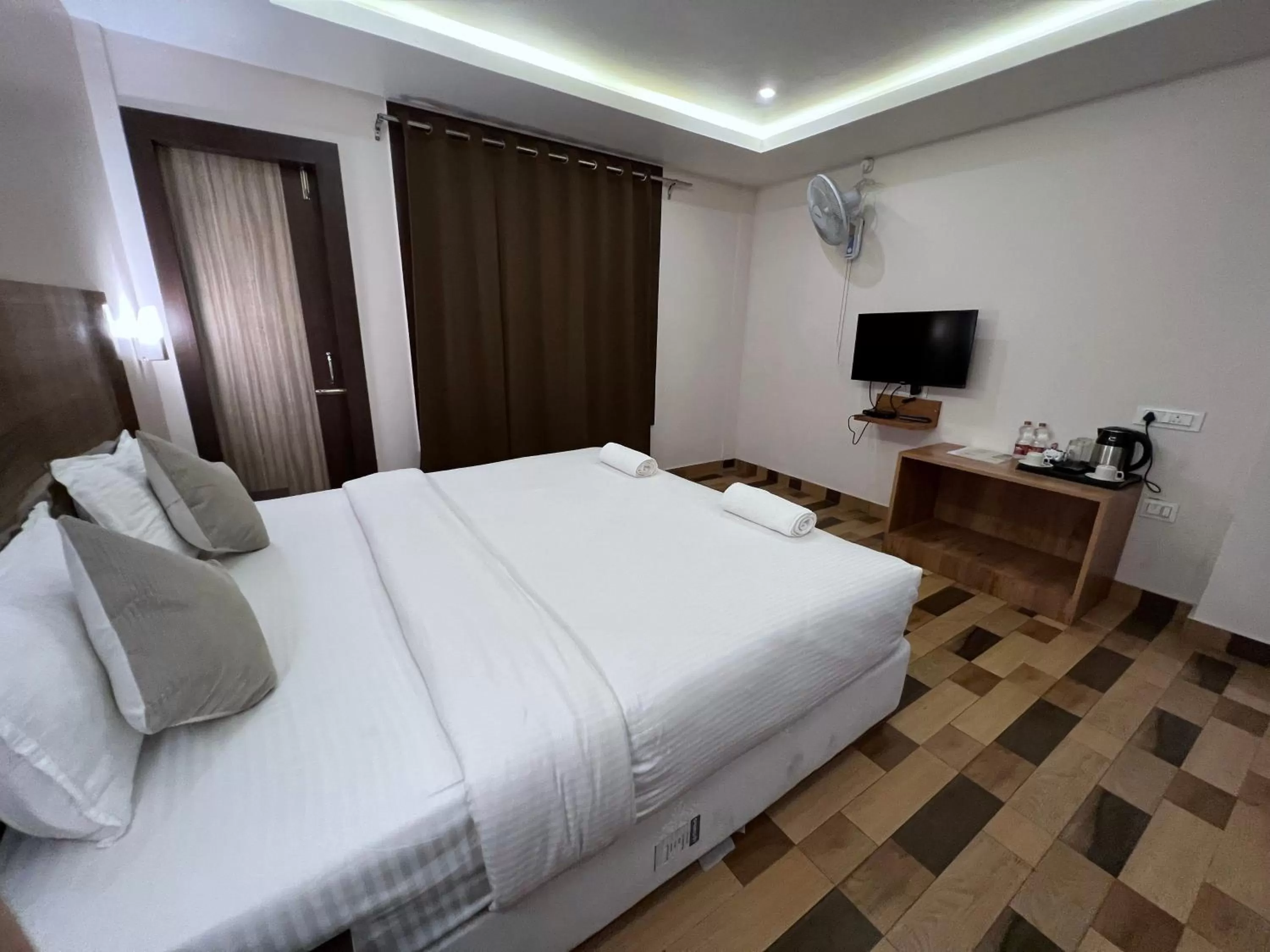 Bedroom, Bed in The Phoenix Residency