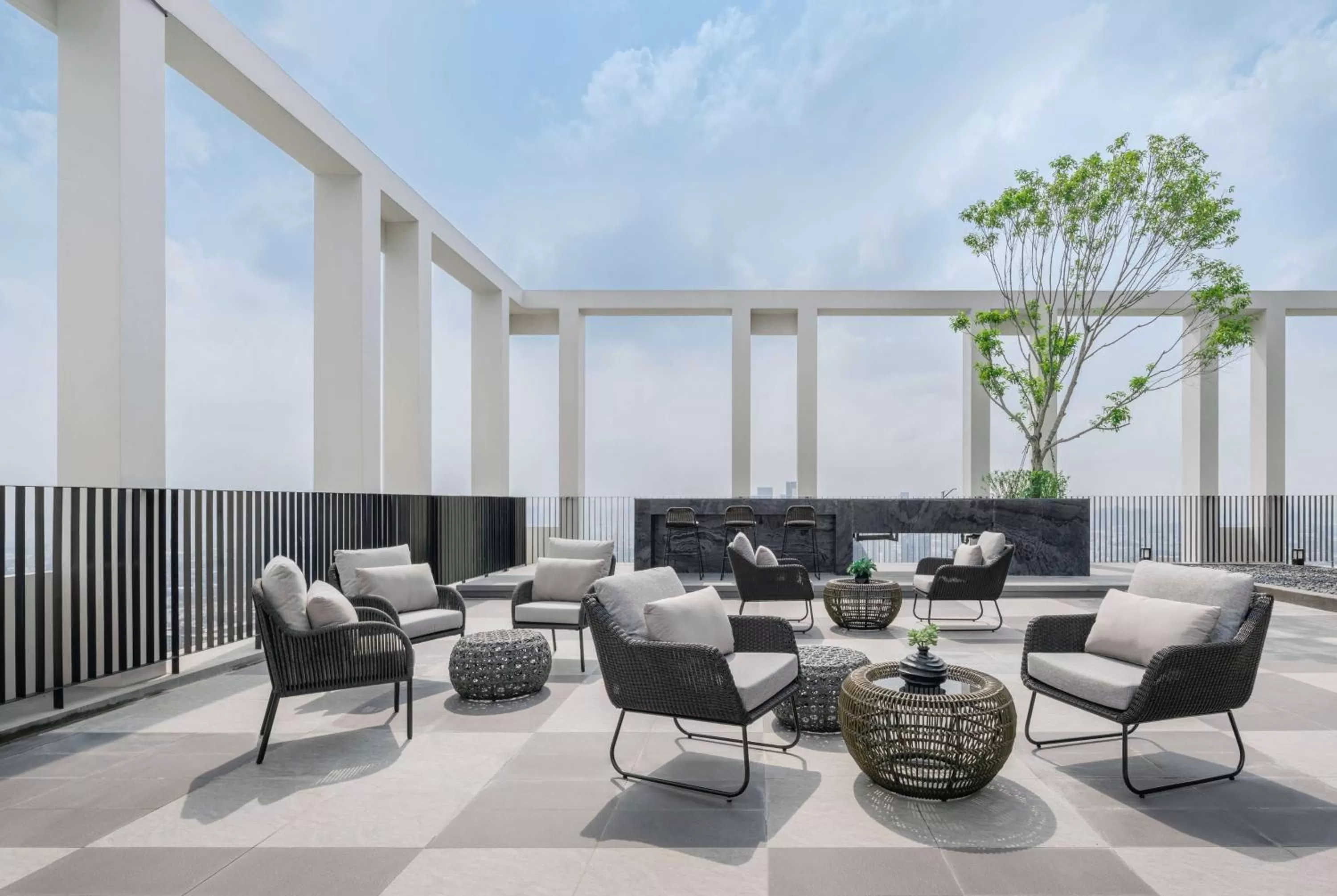 Patio in Ramada By Wyndham Bangkok Sukhumvit 87