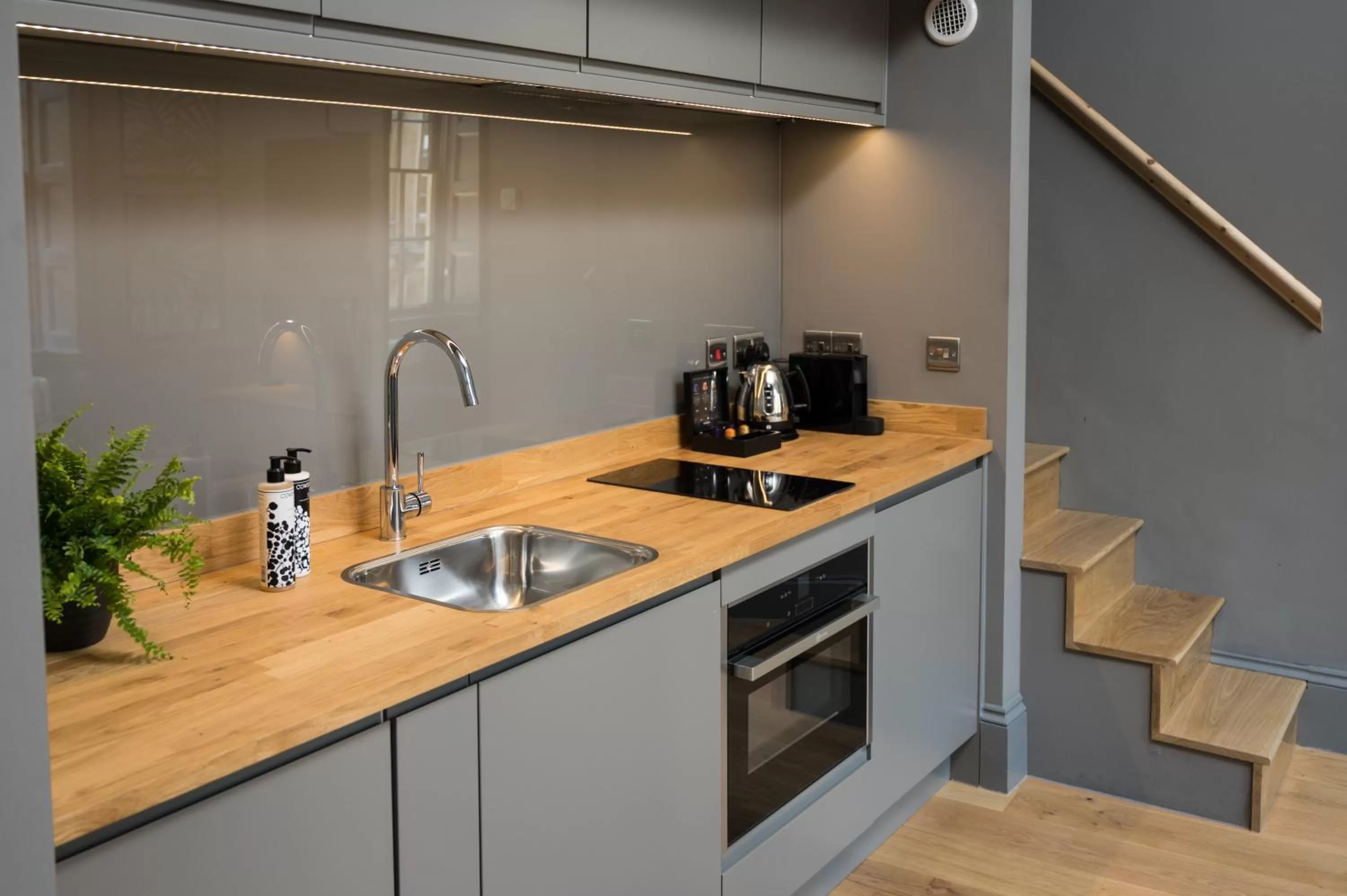 Hiding Space - Trim Street Apartments