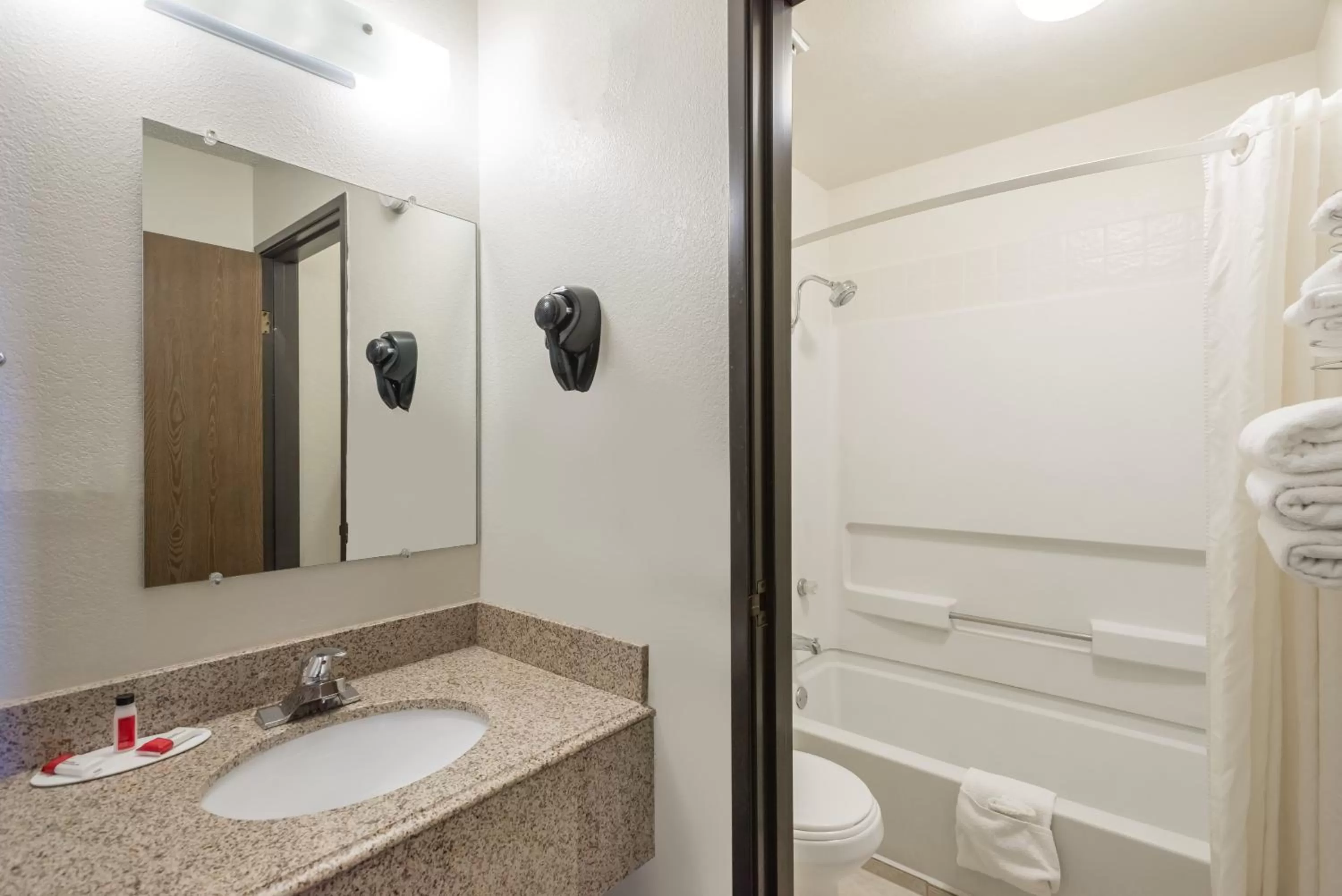 Bathroom in Super 8 by Wyndham Tucumcari
