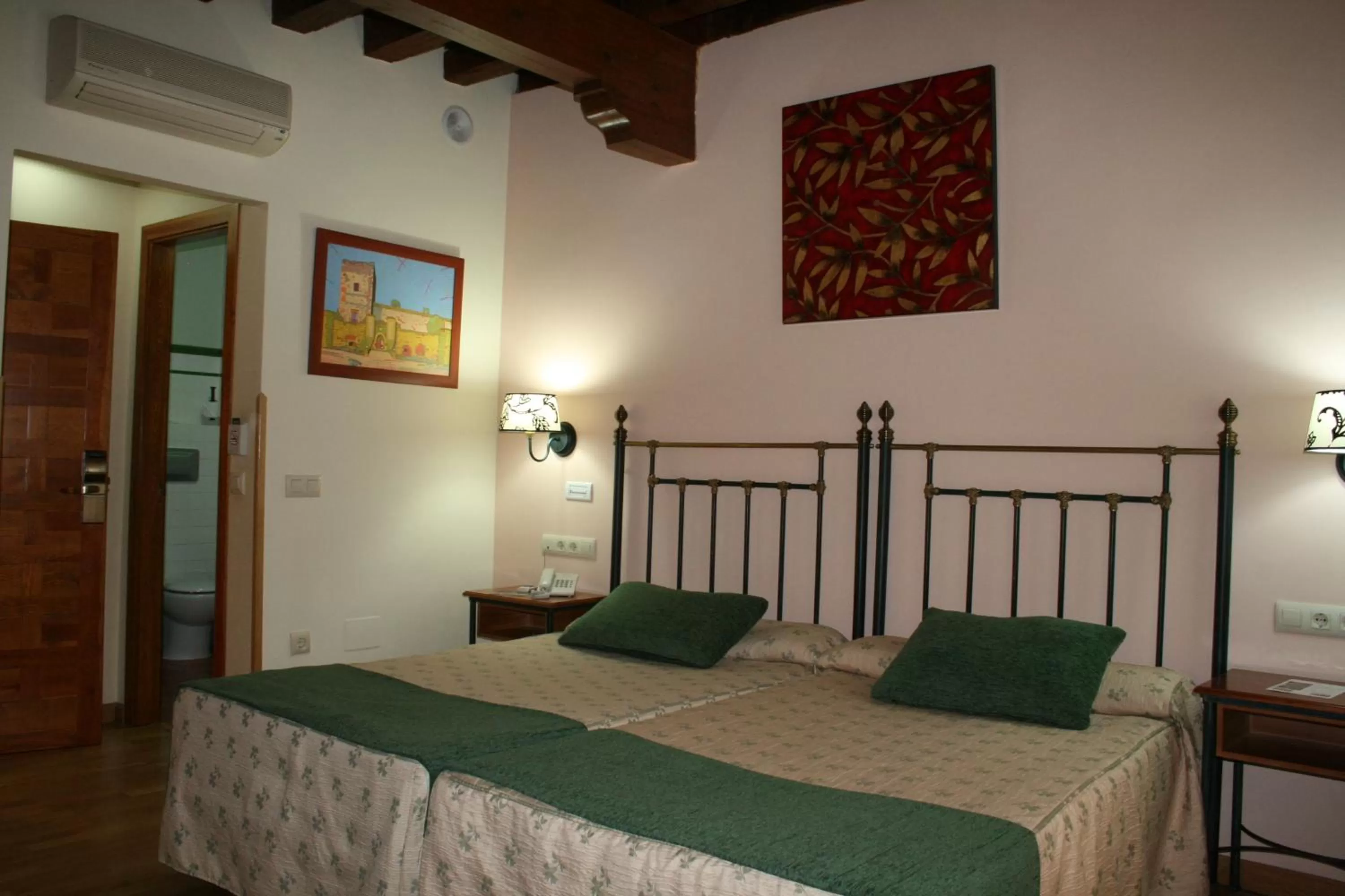 Bed in Hotel Spa La Casa Mudéjar