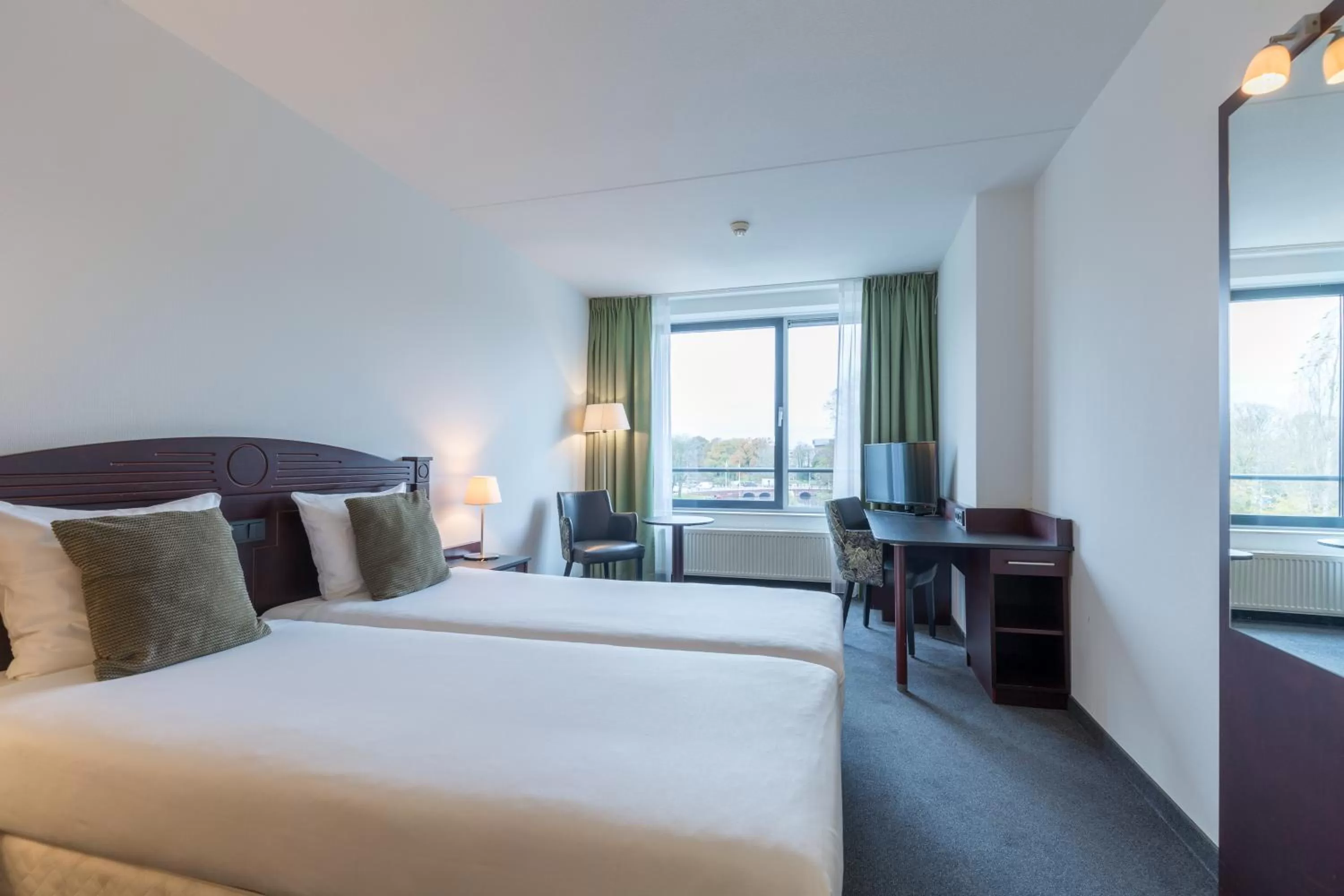 Bedroom, Bed in Amrâth Hotel Alkmaar