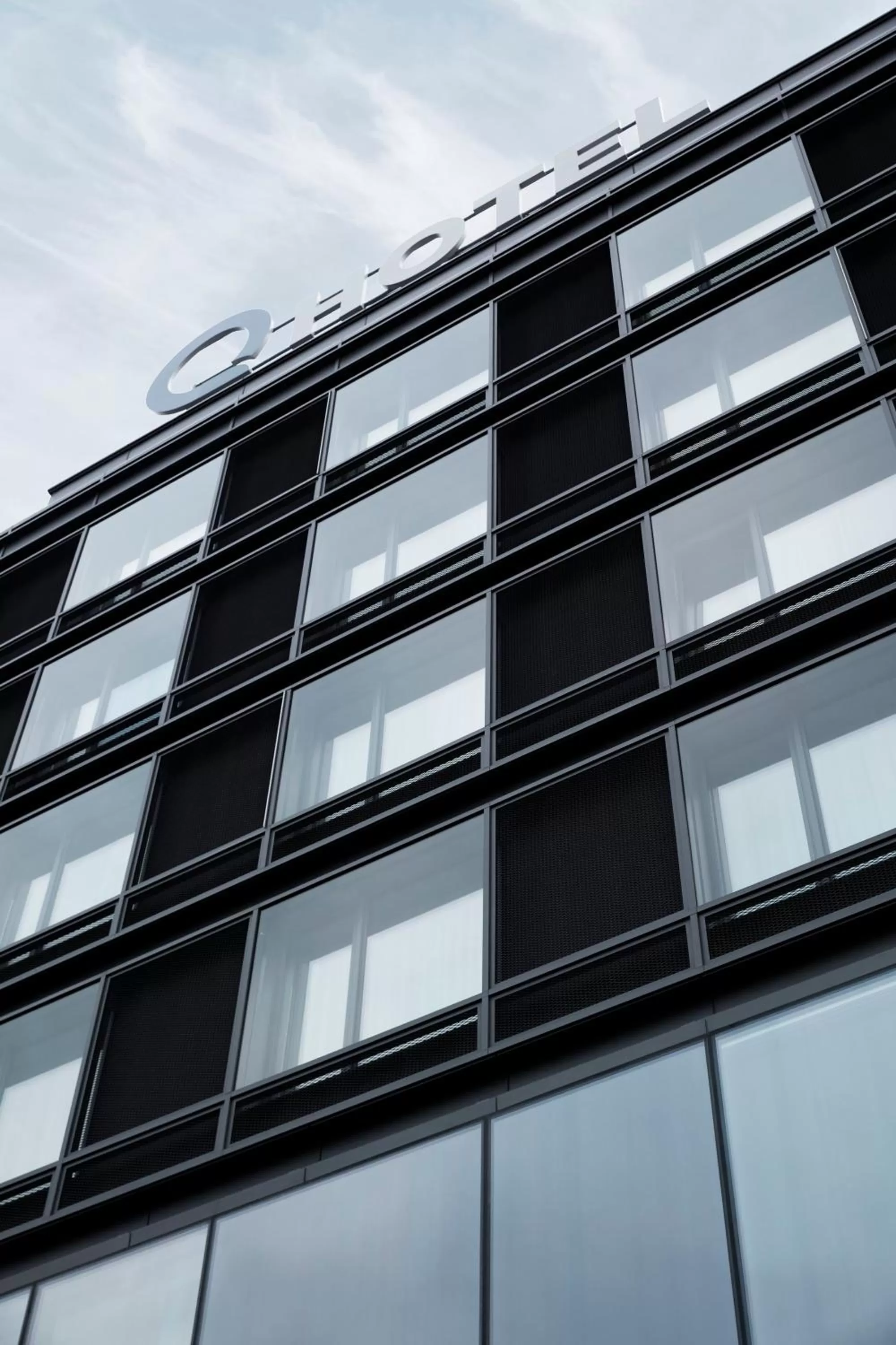 Property building in Q Hotel Plus Wrocław Bielany