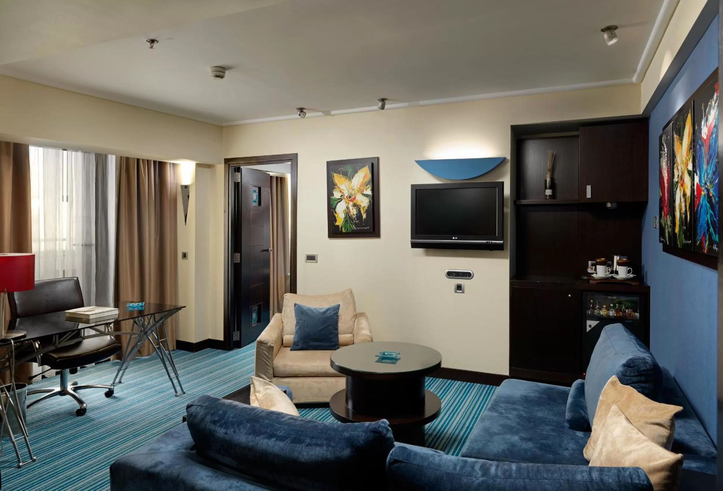 Photo of the whole room in Crowne Plaza Athens City Centre by IHG