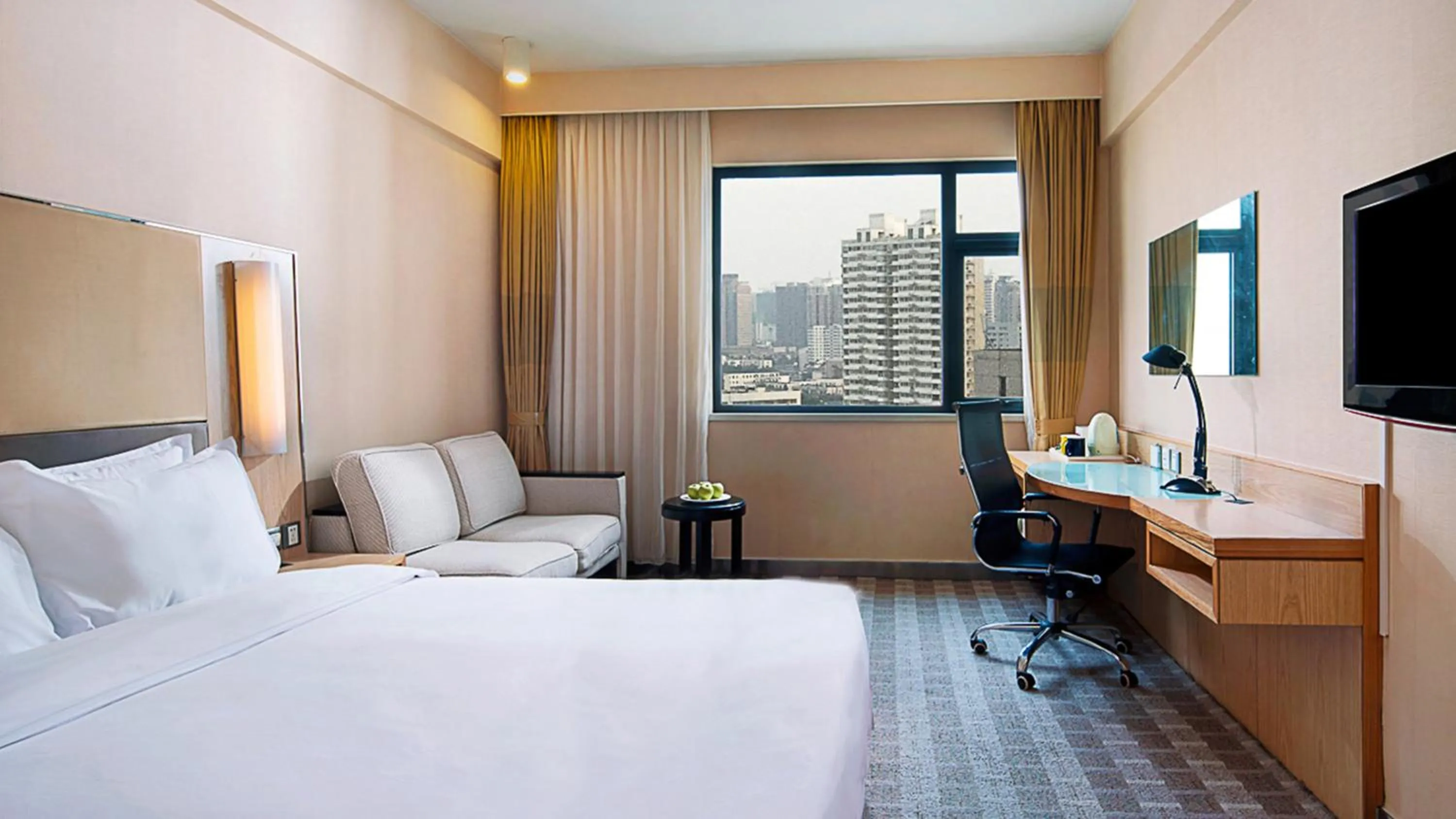 Standard Room in Holiday Inn Express Zhengzhou Zhongzhou, an IHG Hotel