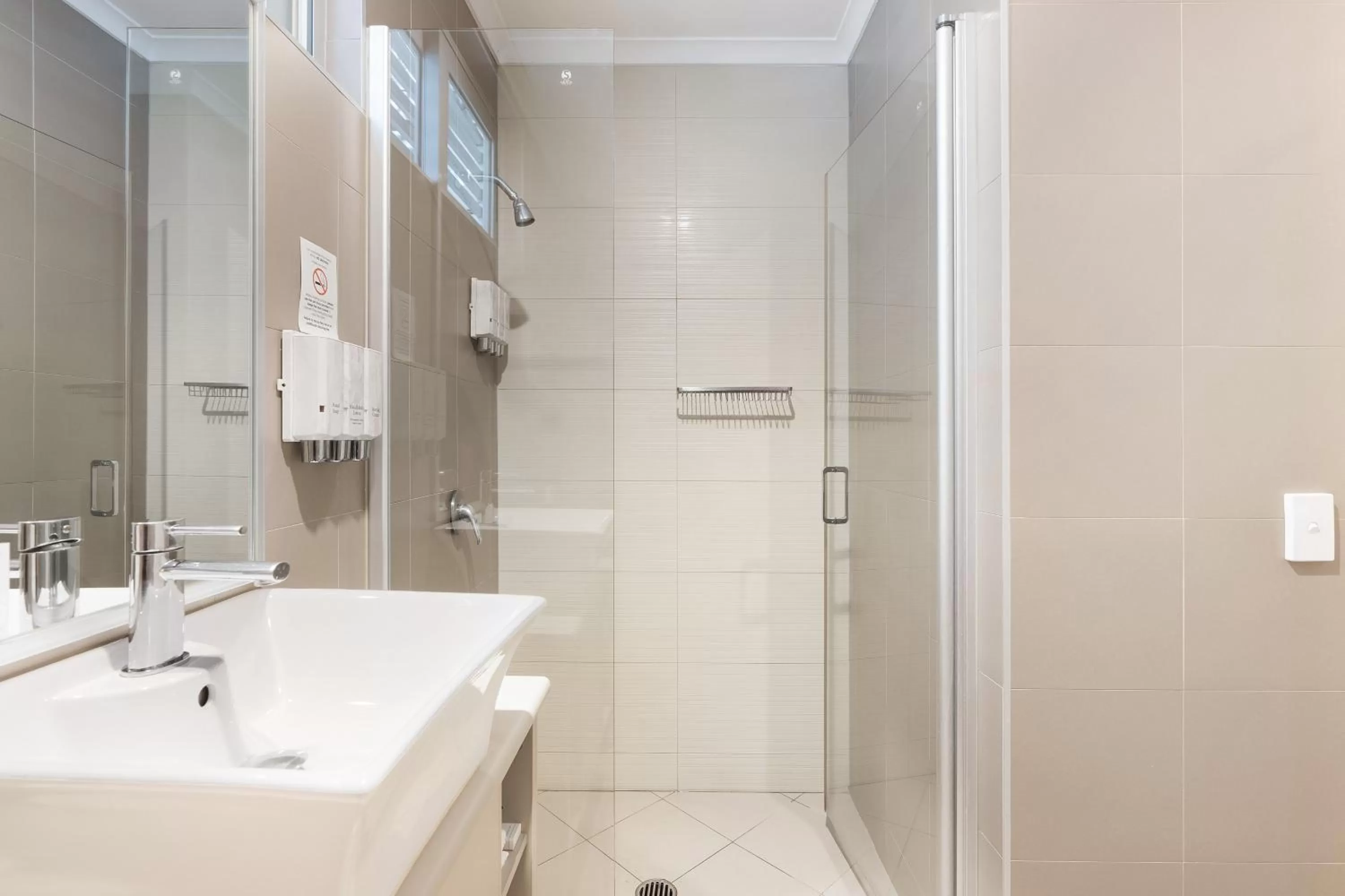 Bathroom in Smart Stayzzz Inns