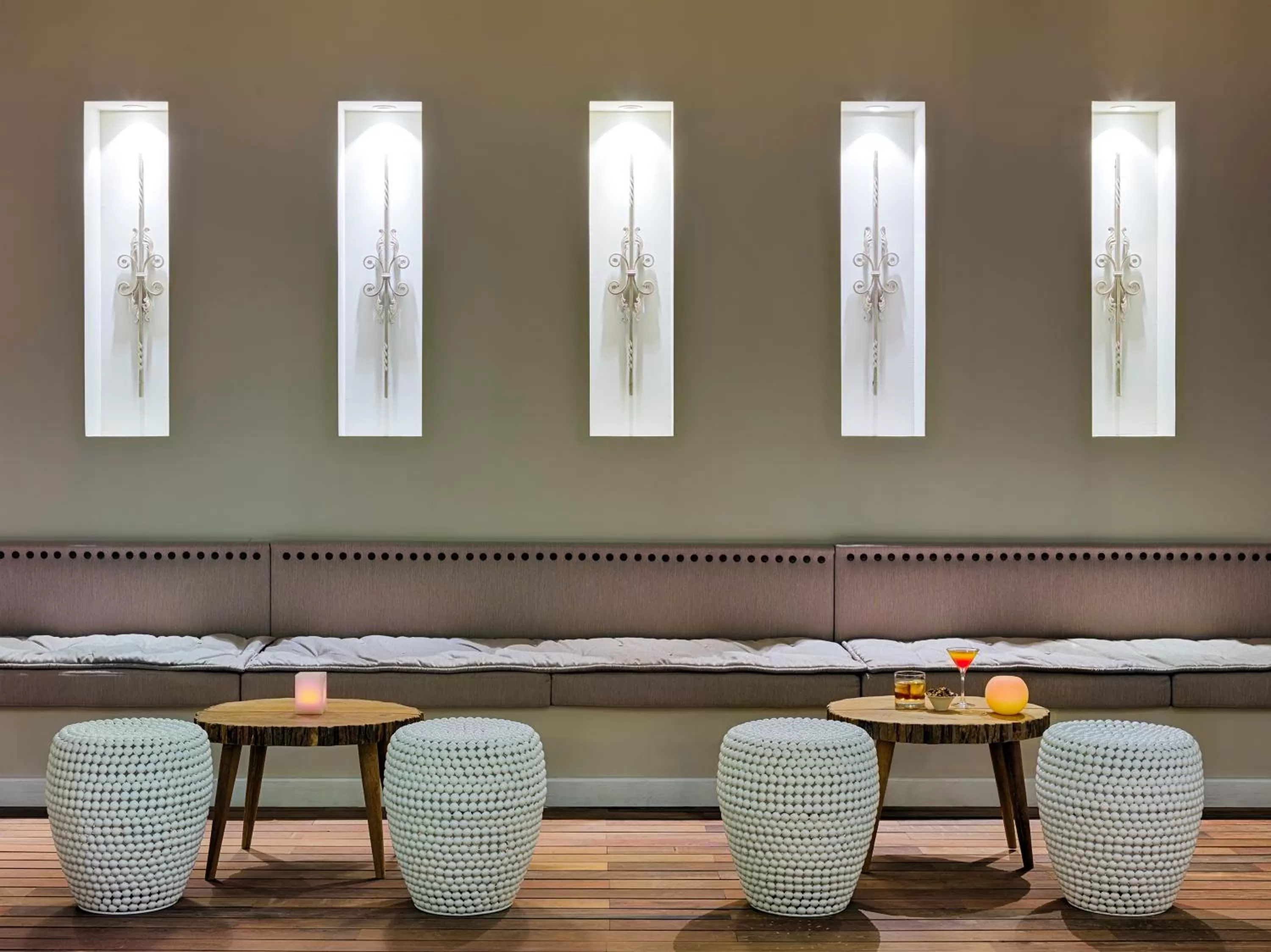 Restaurant/places to eat in Boutique Hotel H10 White Suites - Adults Only